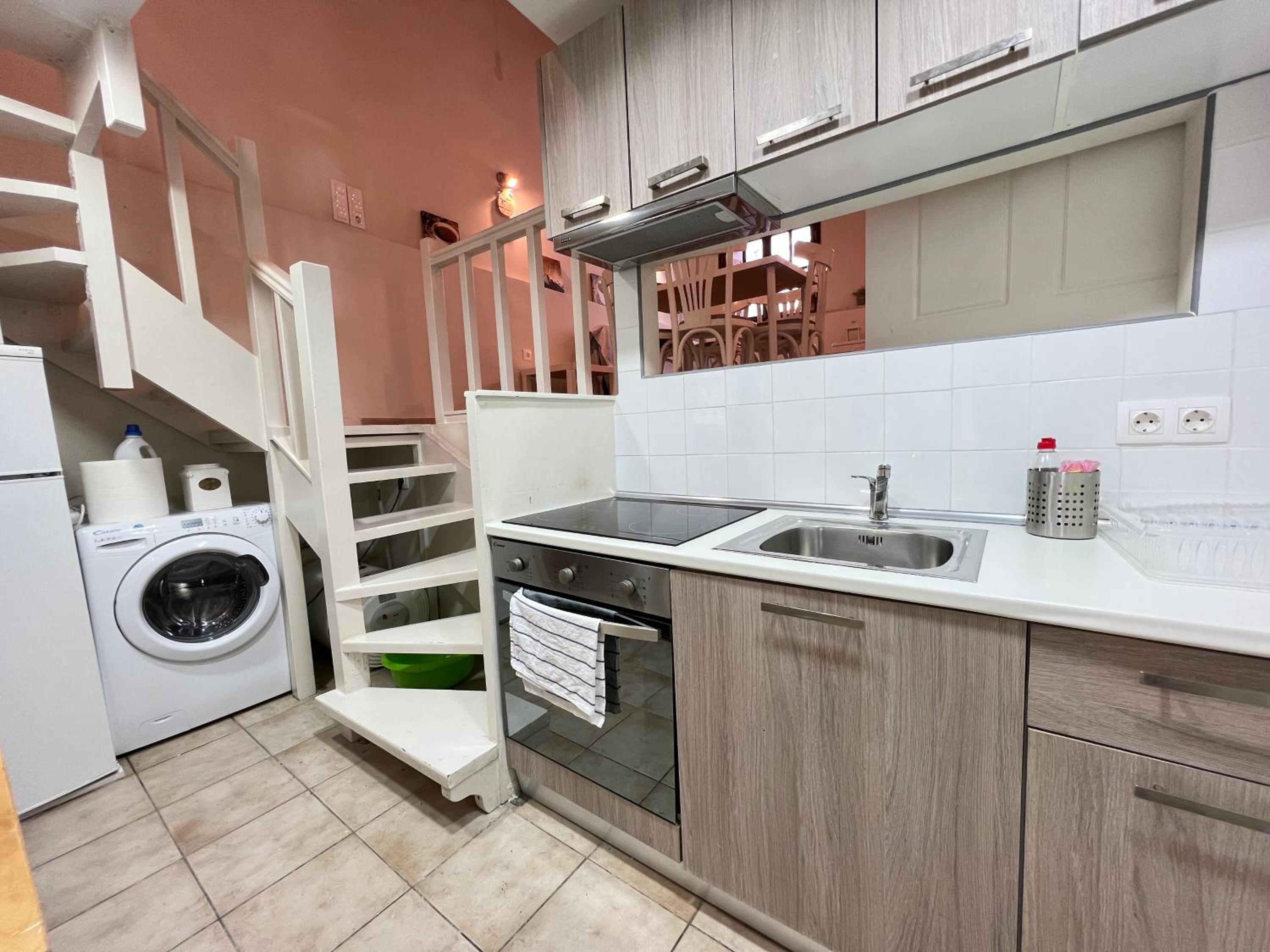 Central Apartments in Psiri - Athens