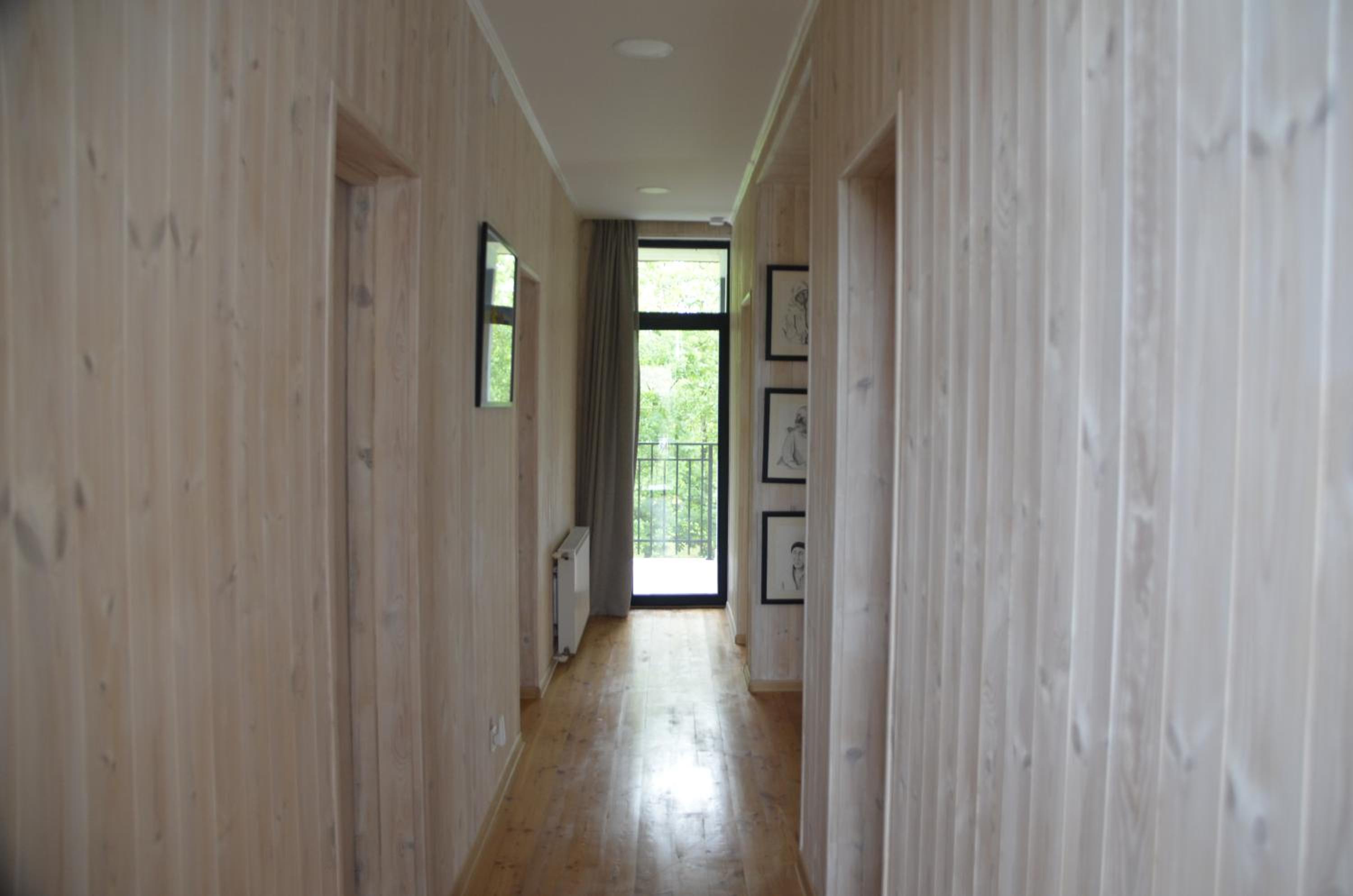 Photo 37