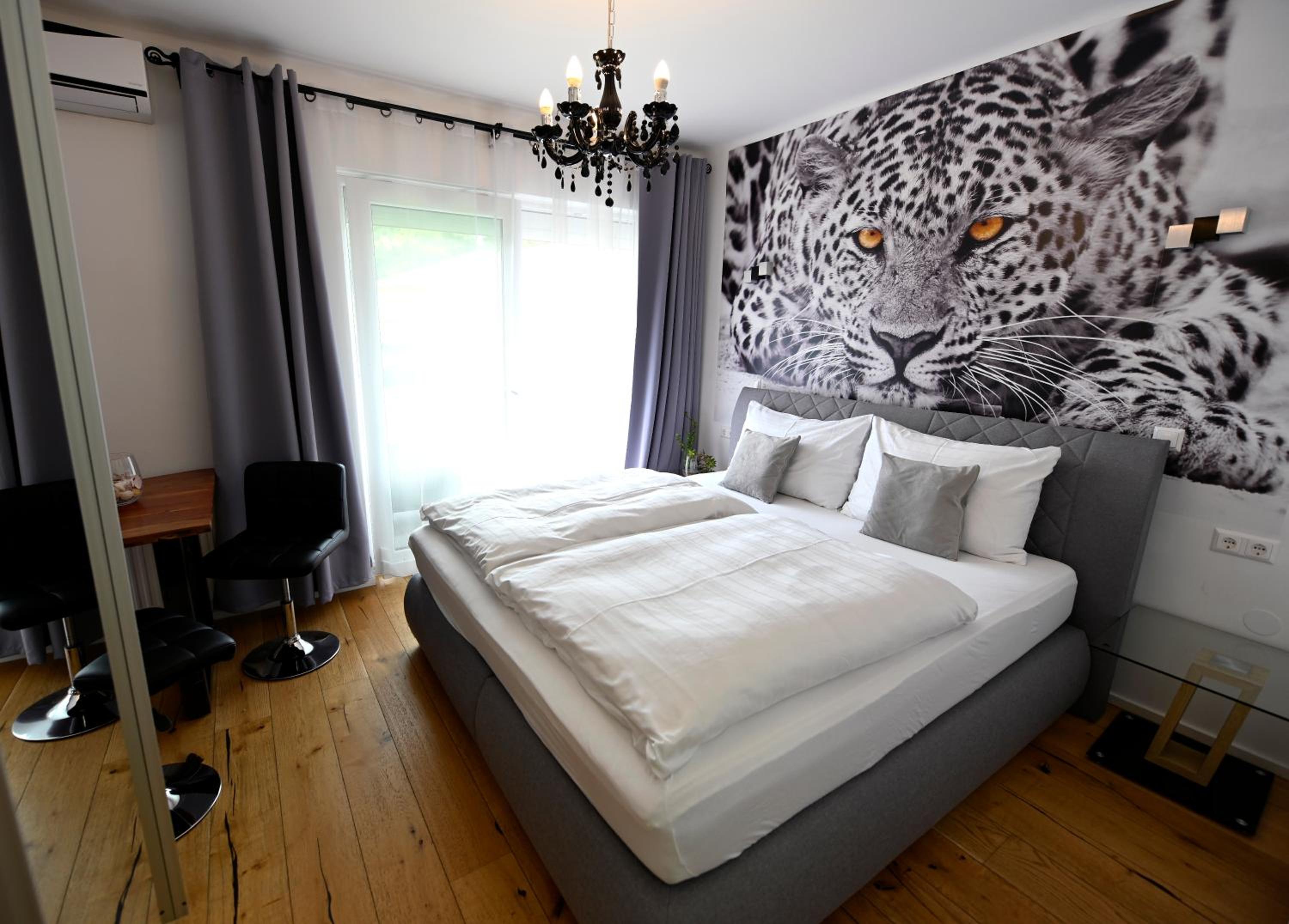 Enjoyit Rooms
