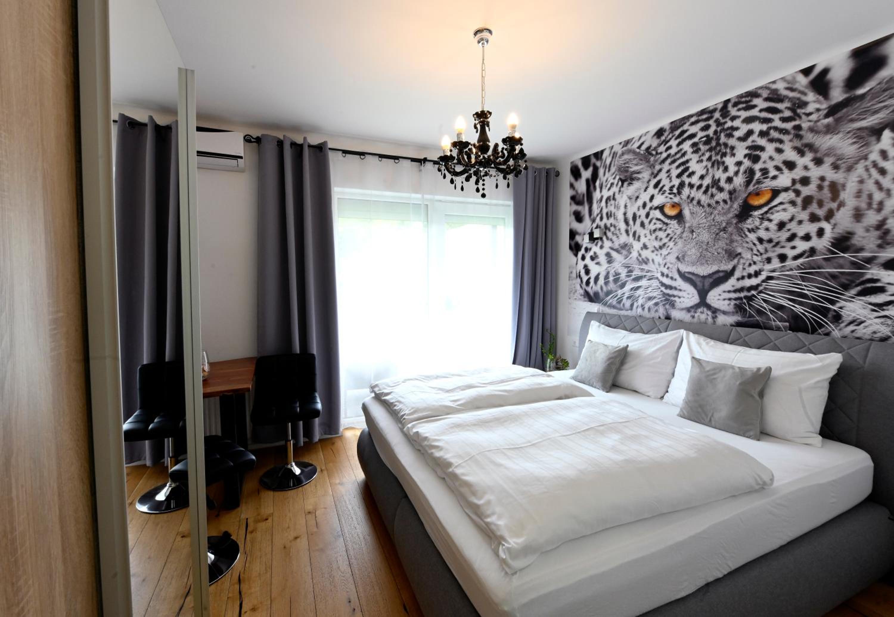 Enjoyit Rooms