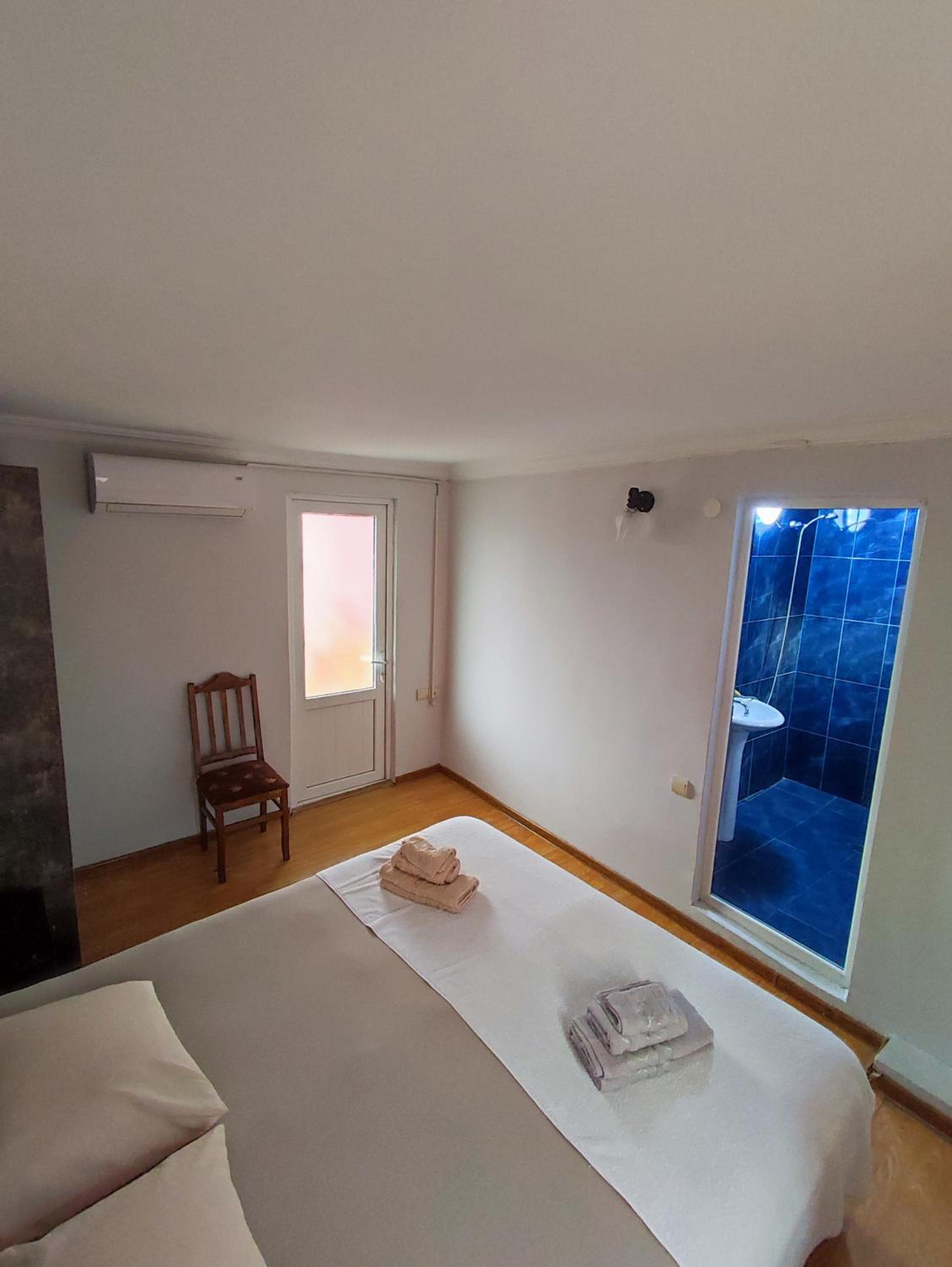 Kobuleti Guest House