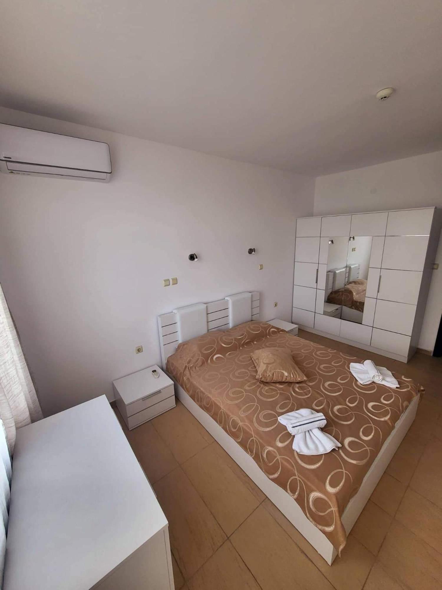 Dilov Apartments in Yalta Golden Sands