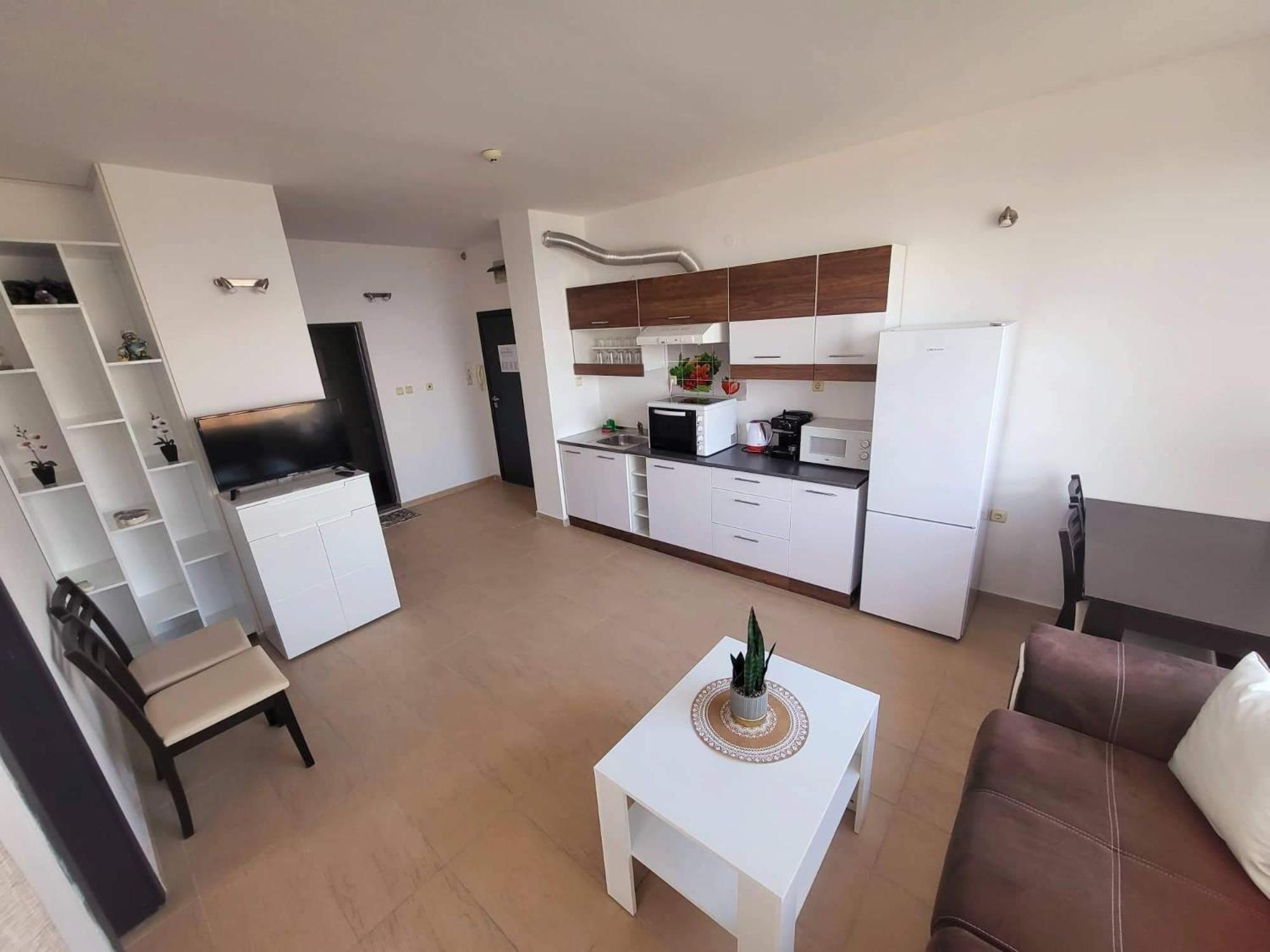 Dilov Apartments in Yalta Golden Sands