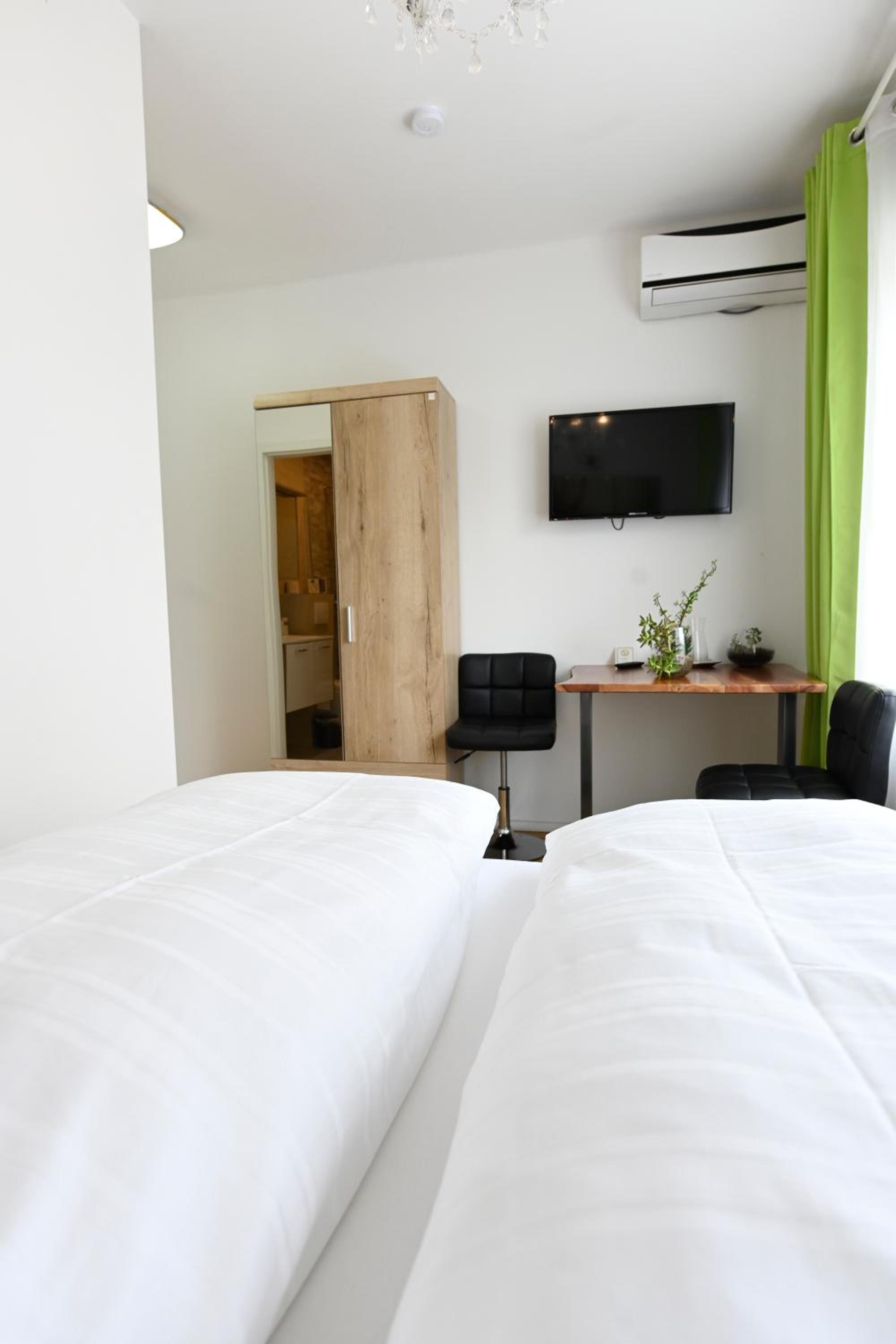 Enjoyit Rooms