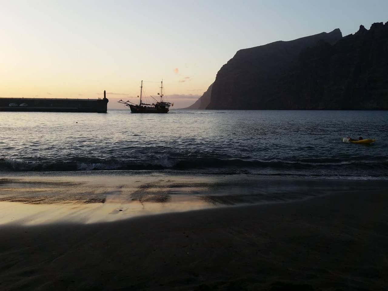 Acantilados de Los Gigantes, Islas Canarias, España