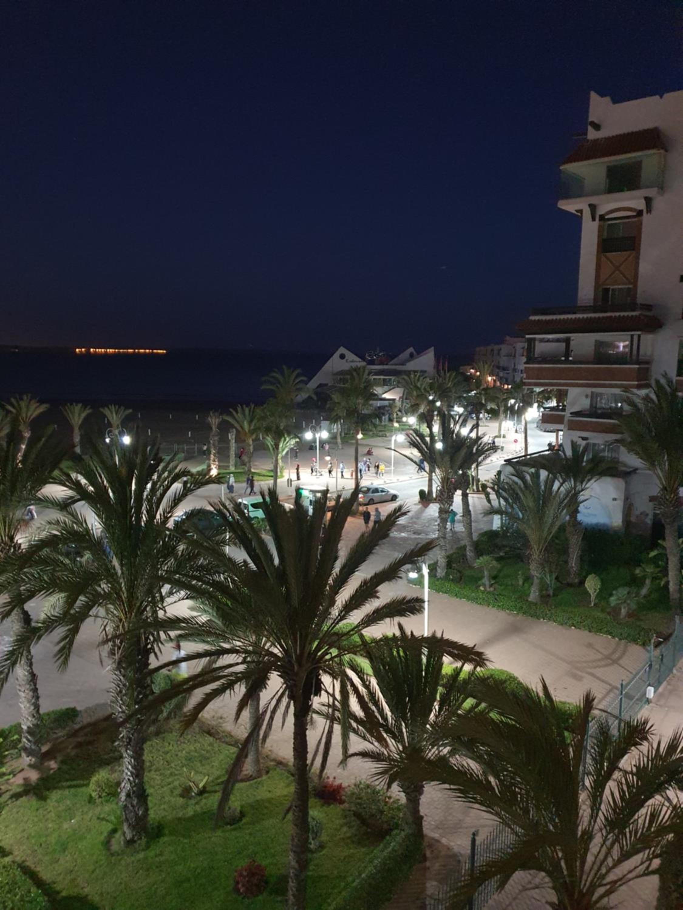 Luxe, soleil et confort vue mer pour famille view 4