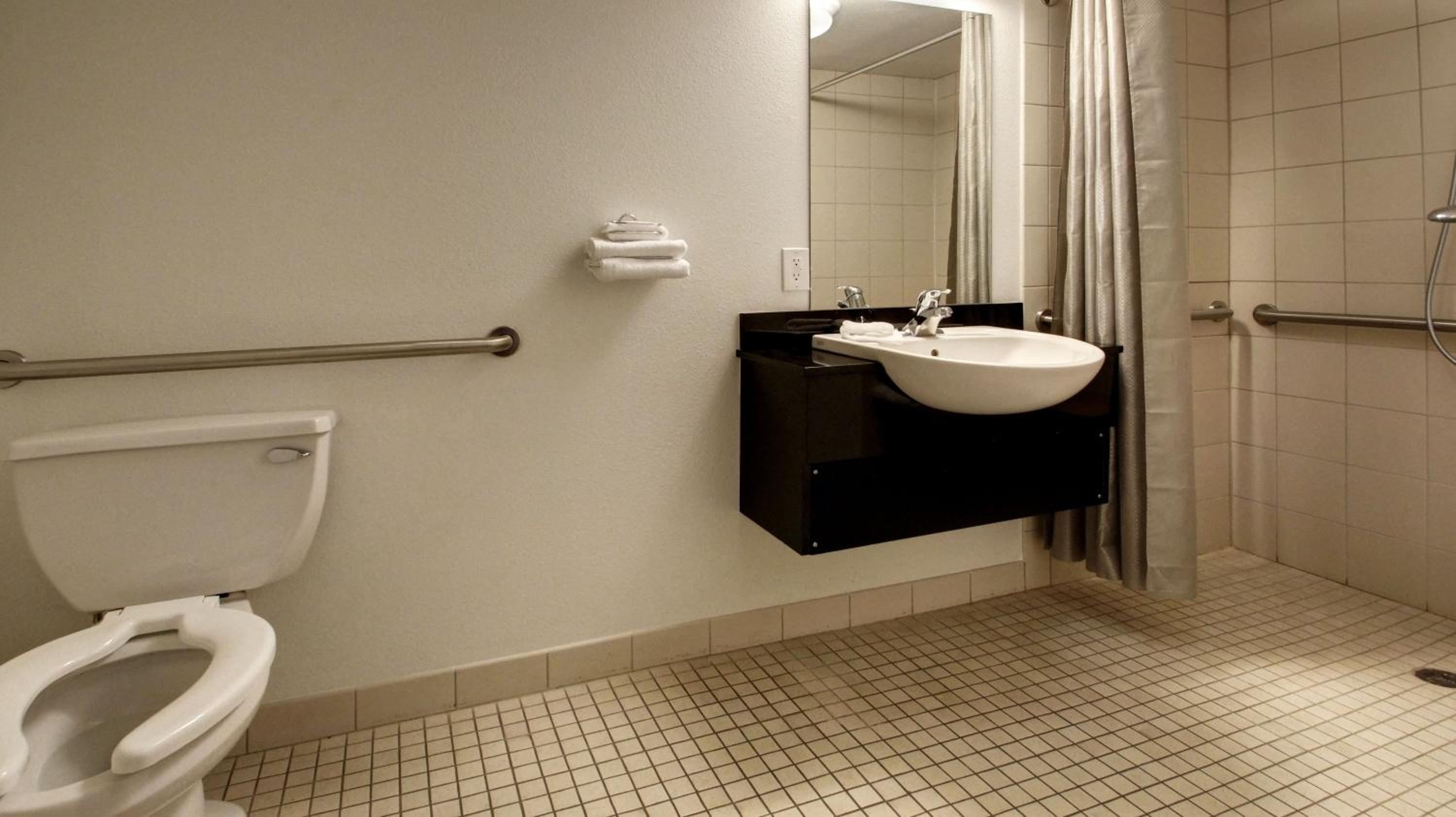 Super 8 by Wyndham Woods Cross - Salt Lake City North