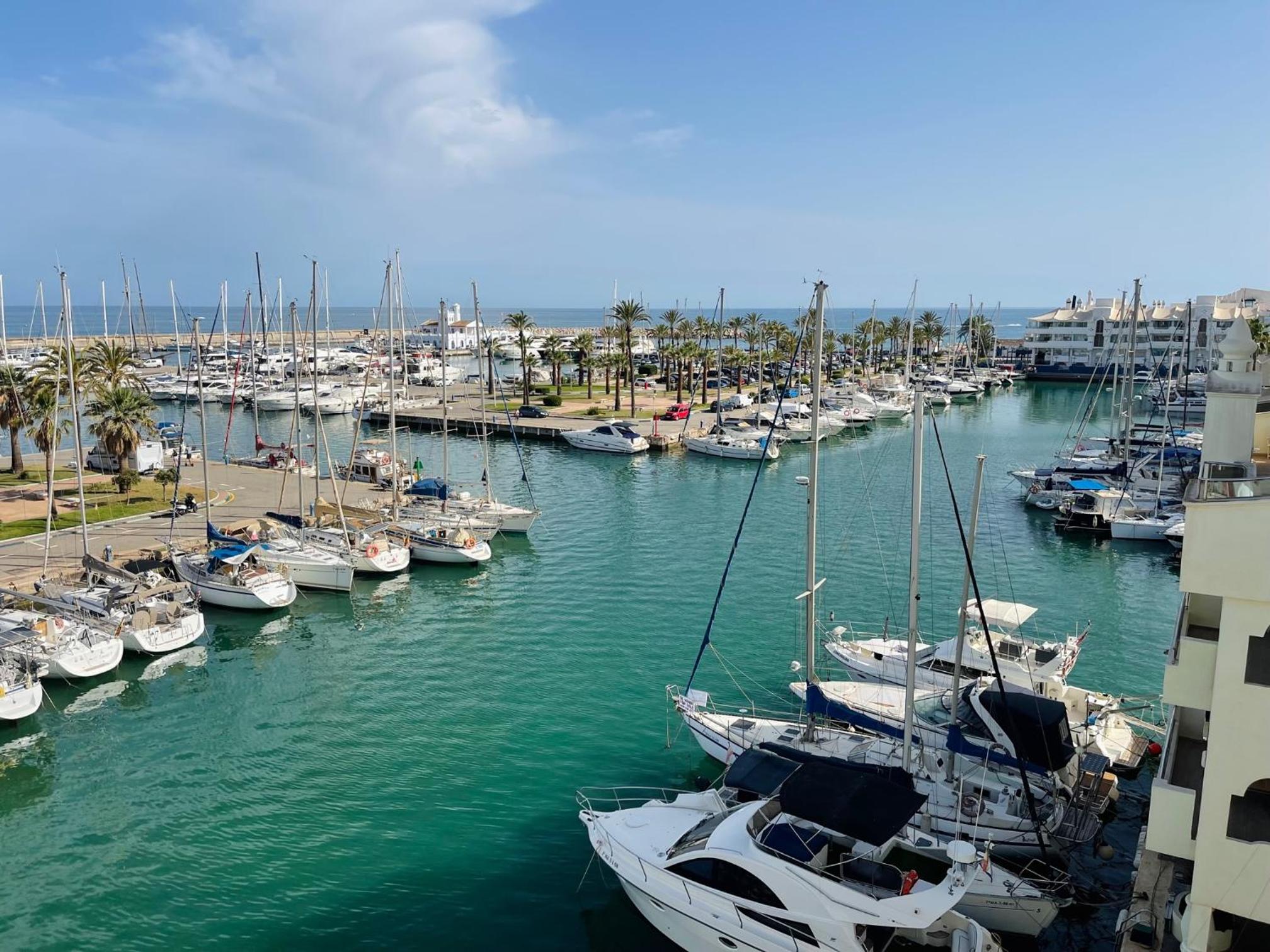 G&G Isla Marina Puerto view 3