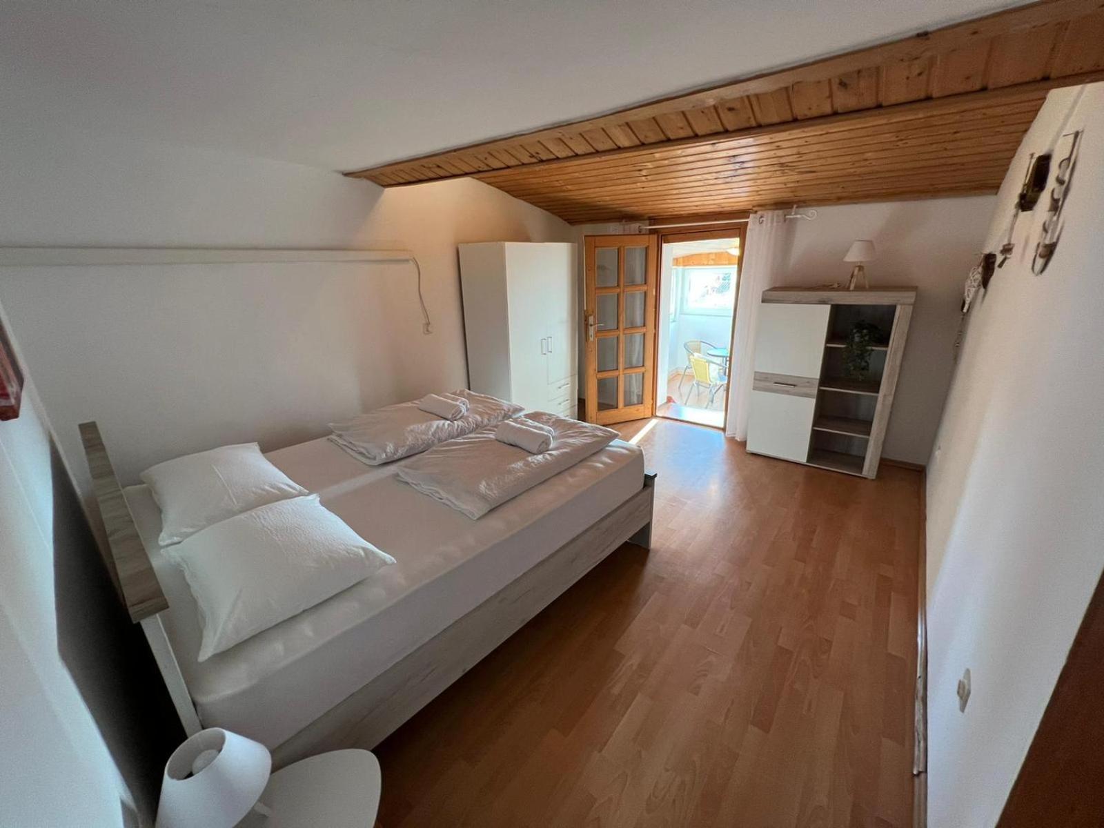 SML Apartments 1 view 3