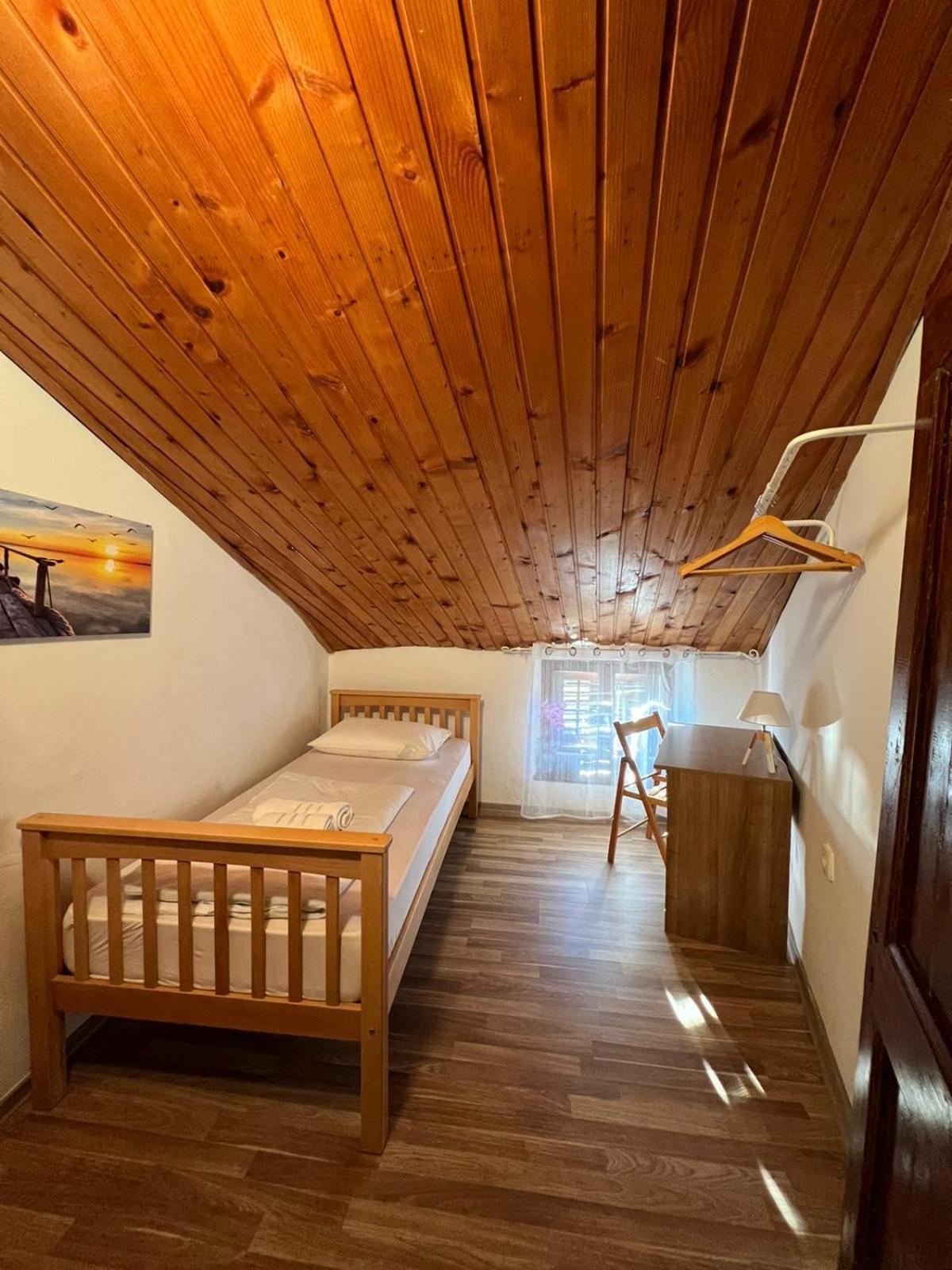 SML Apartments 1 view 4