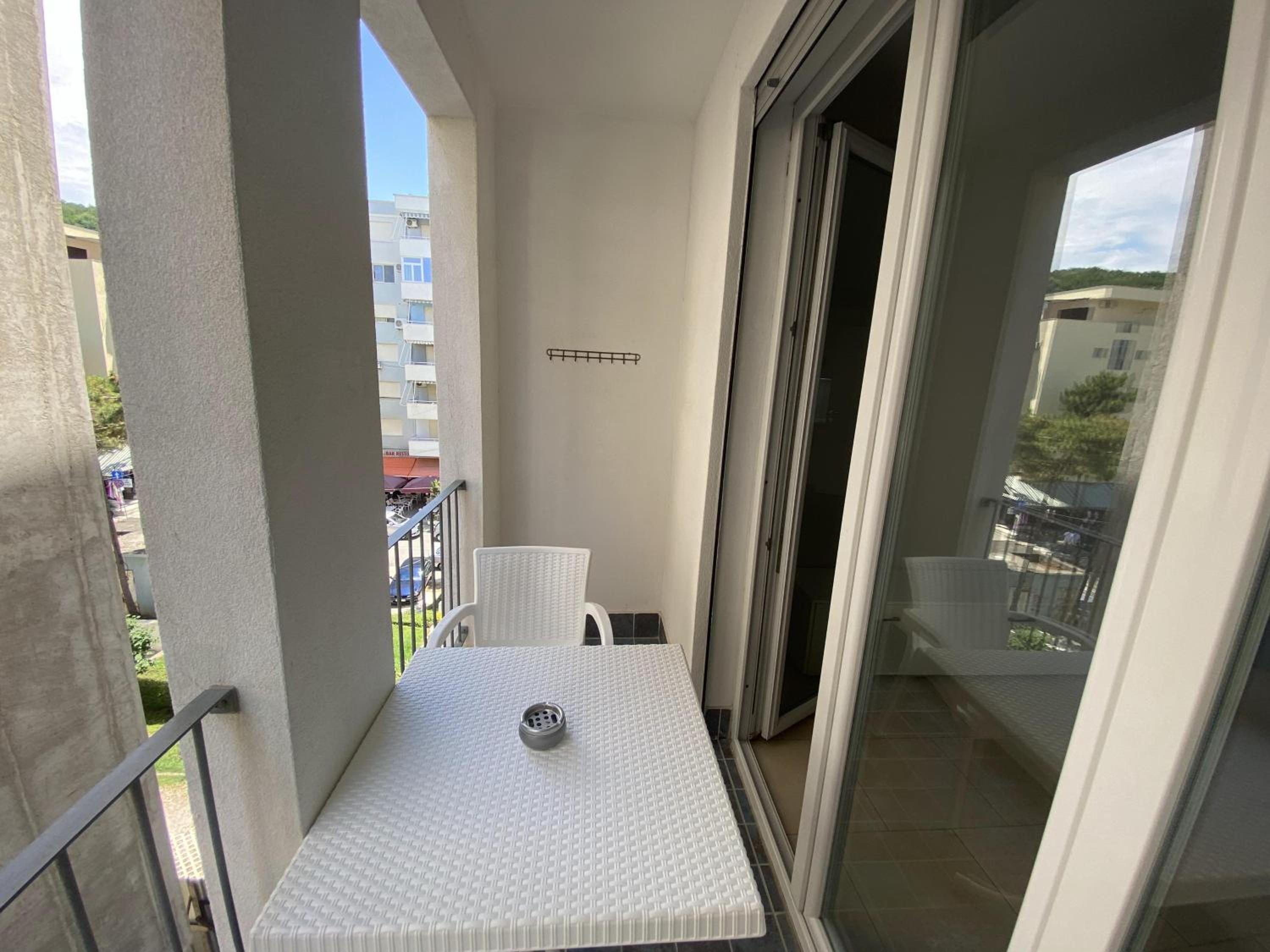 Merville Apartment 3