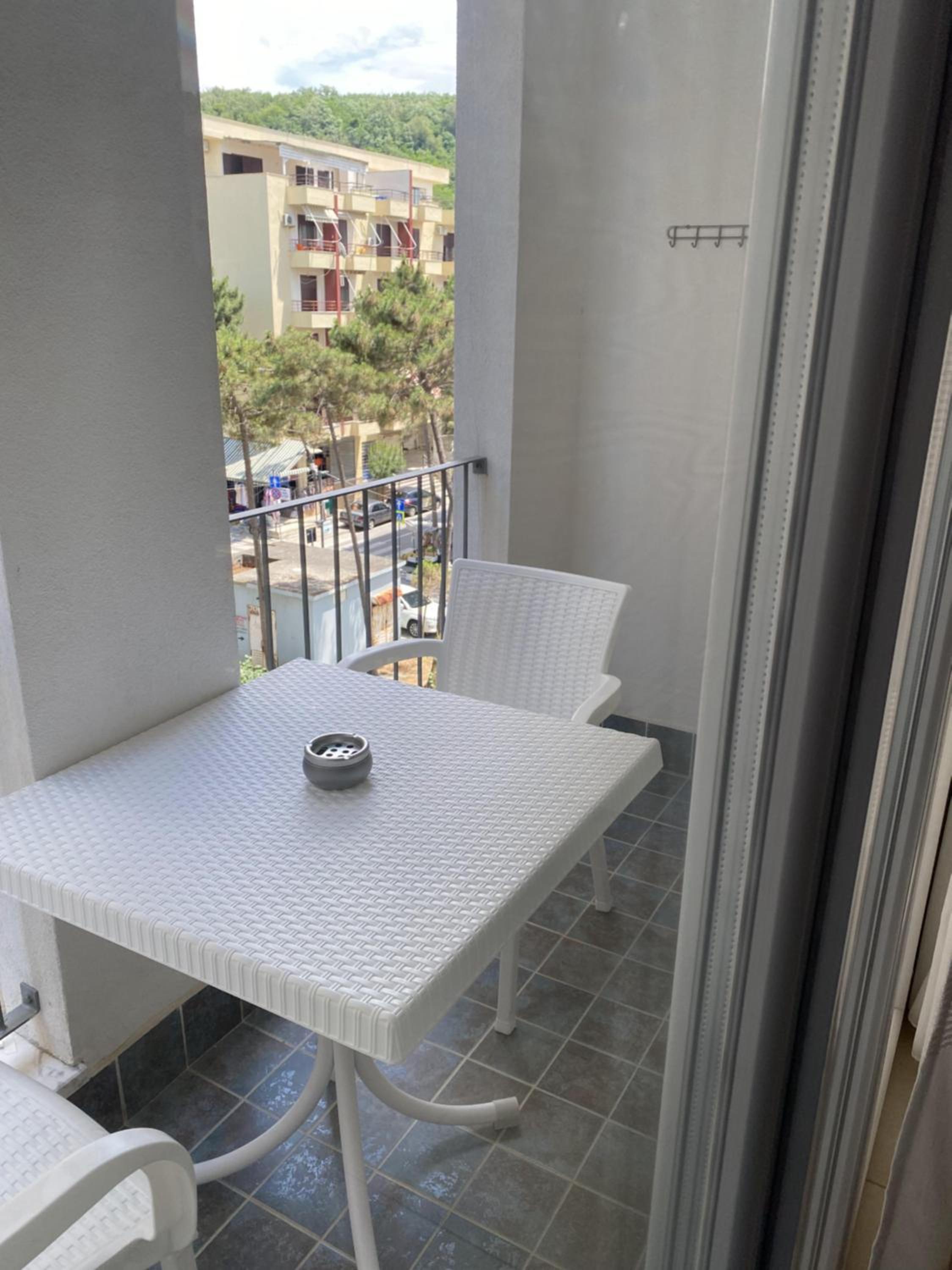 Merville Apartment 3