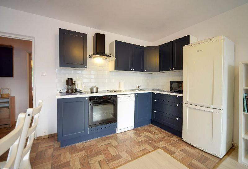 Trevilles Apartamenty - Granatowy view 4