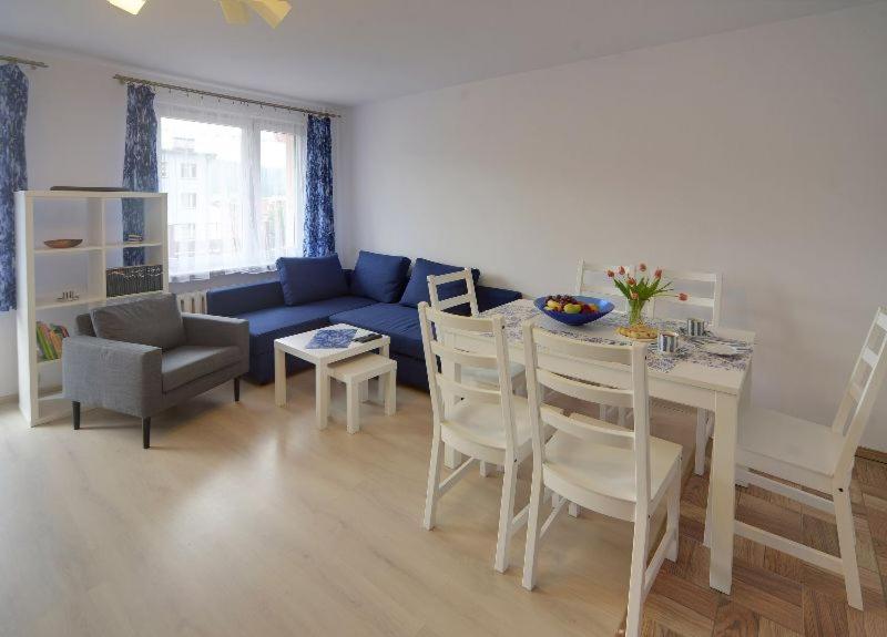 Trevilles Apartamenty - Granatowy view 3