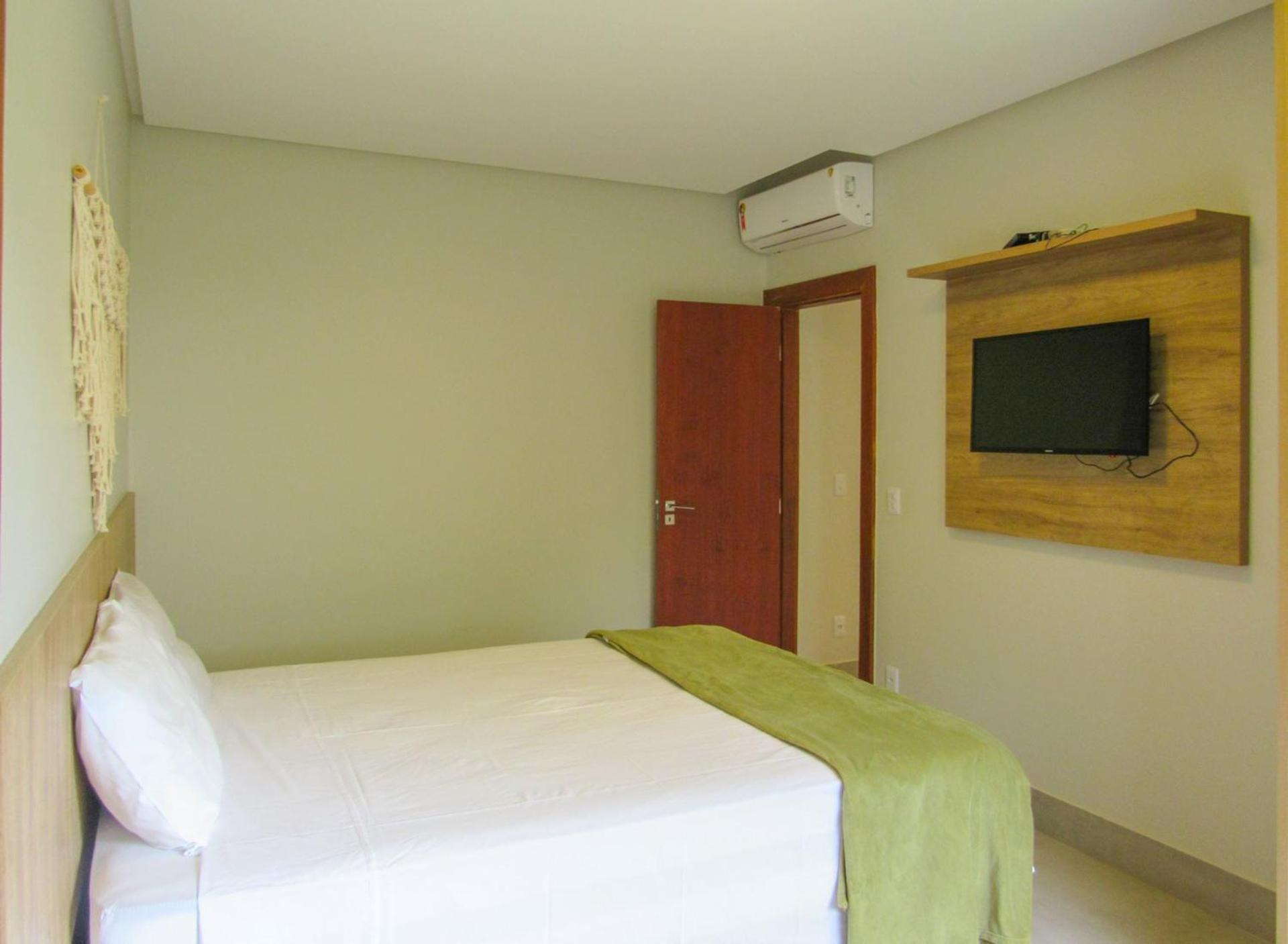 Casa c otima infraestrutura e piscina, Camacari BA