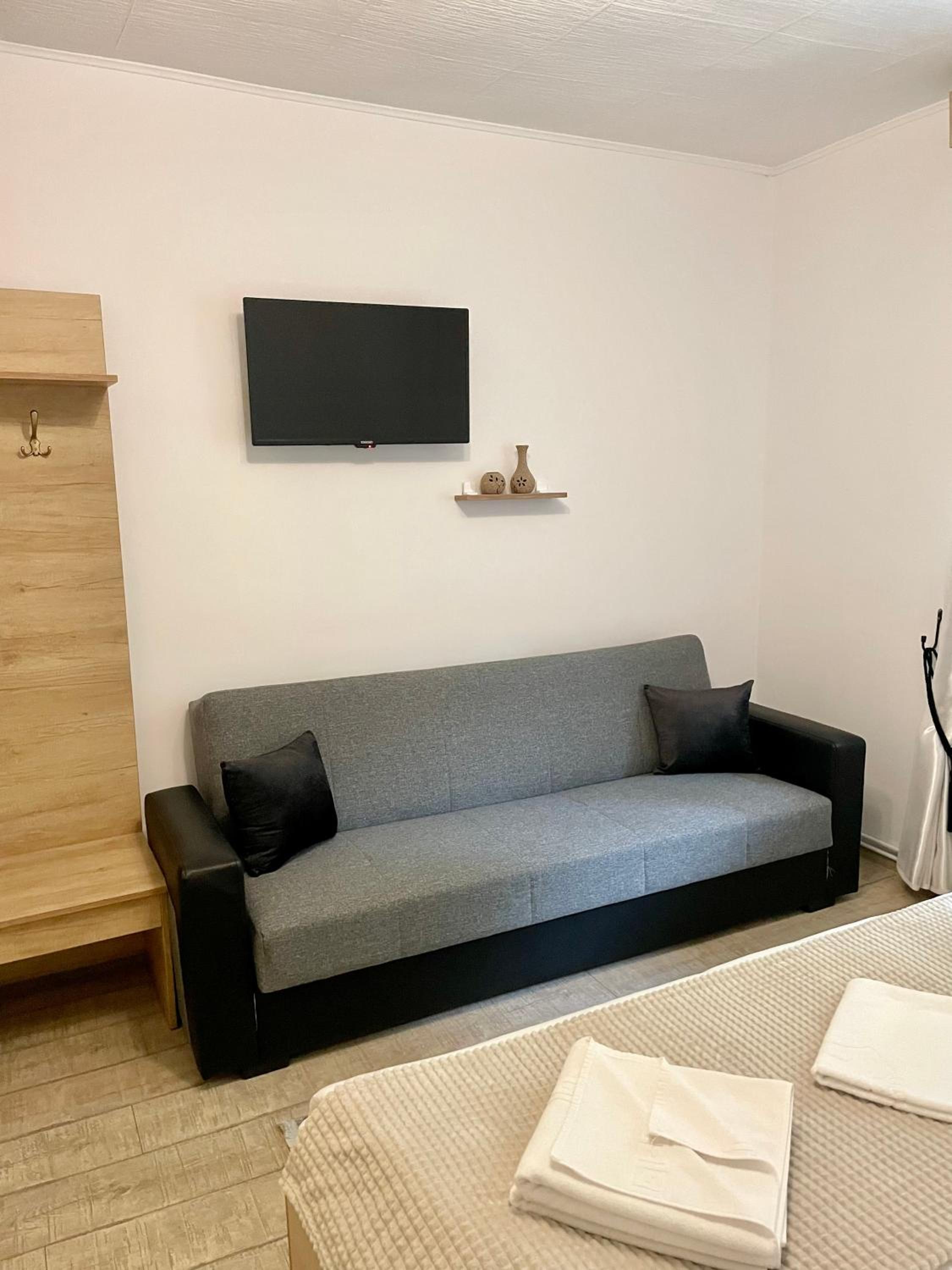 Photo 55