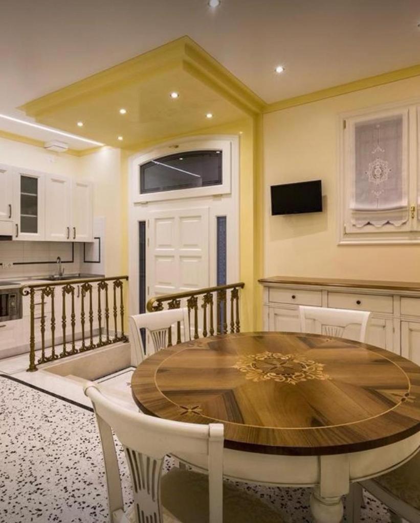 Rialto Mercato apartment suite