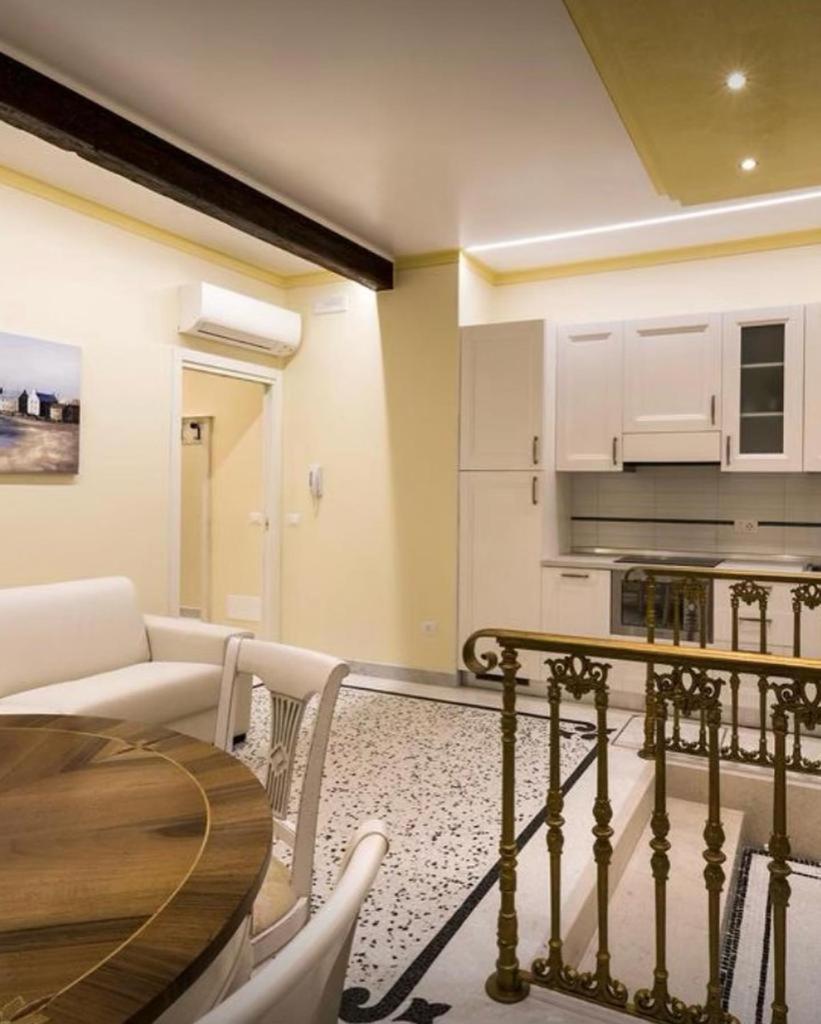 Rialto Mercato apartment suite