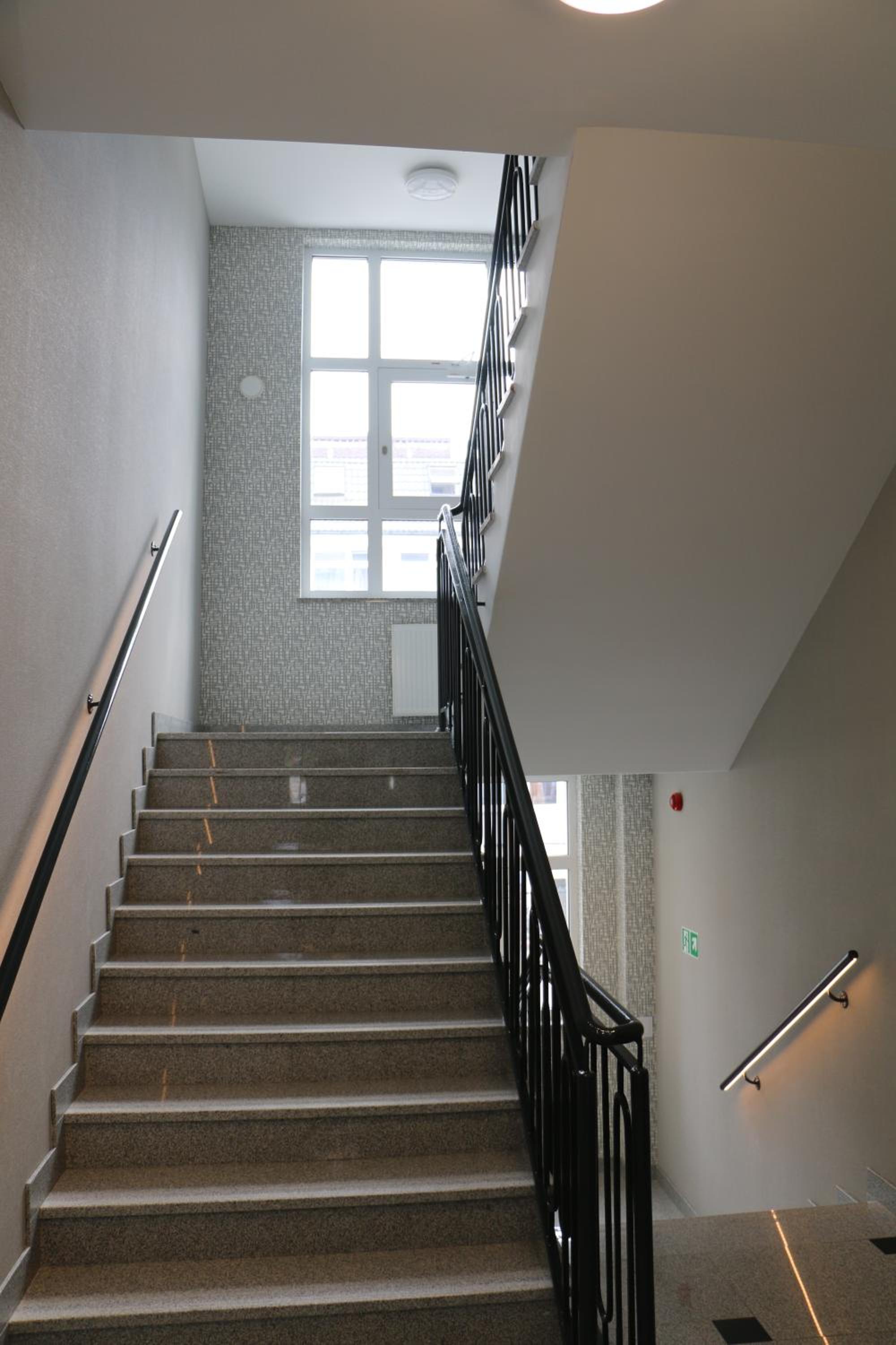 Photo 34