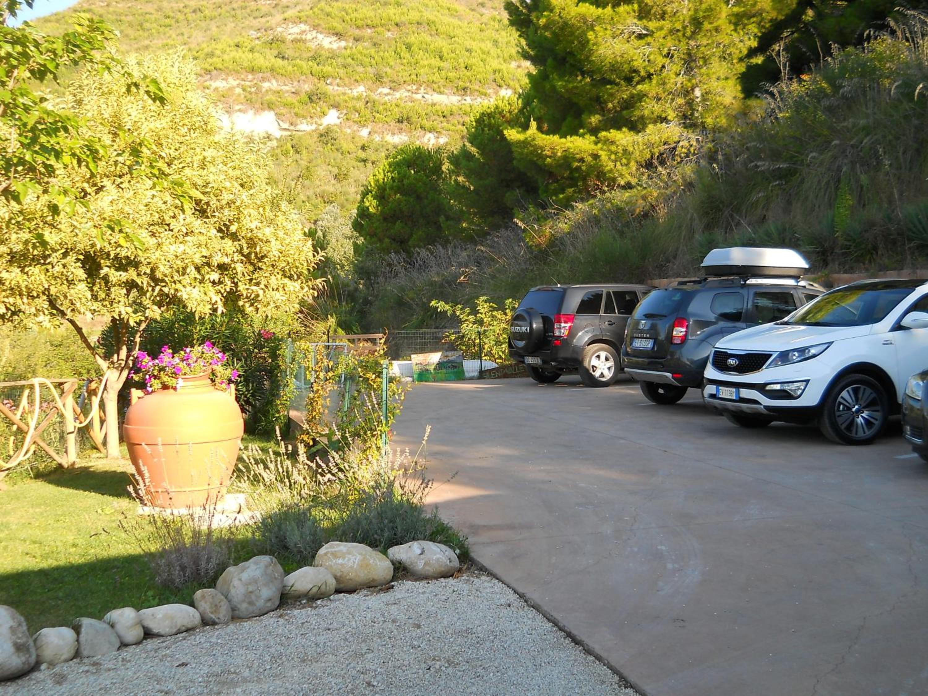 Photo 27