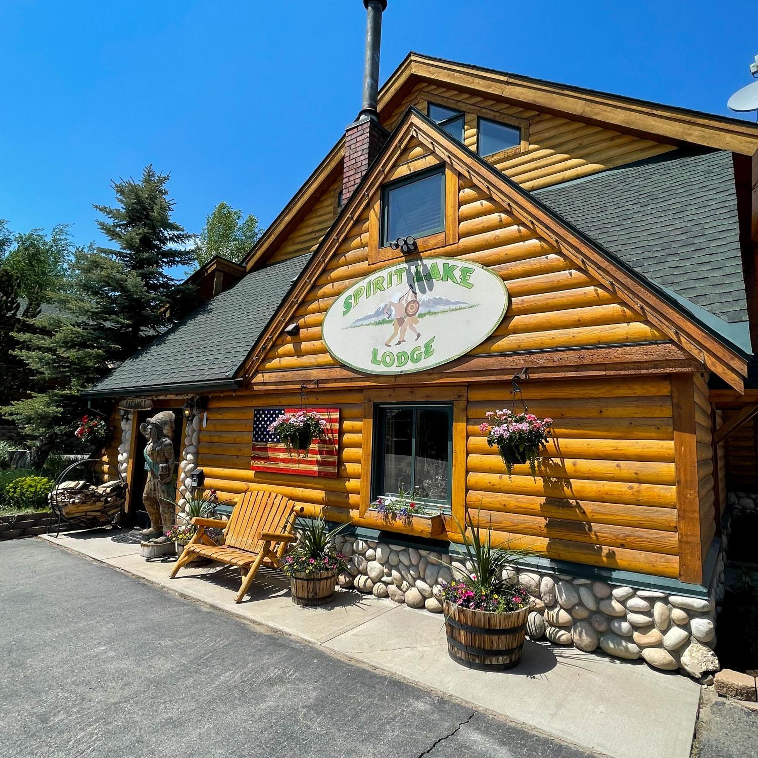 Spirit Lake Lodge - Property Image 13