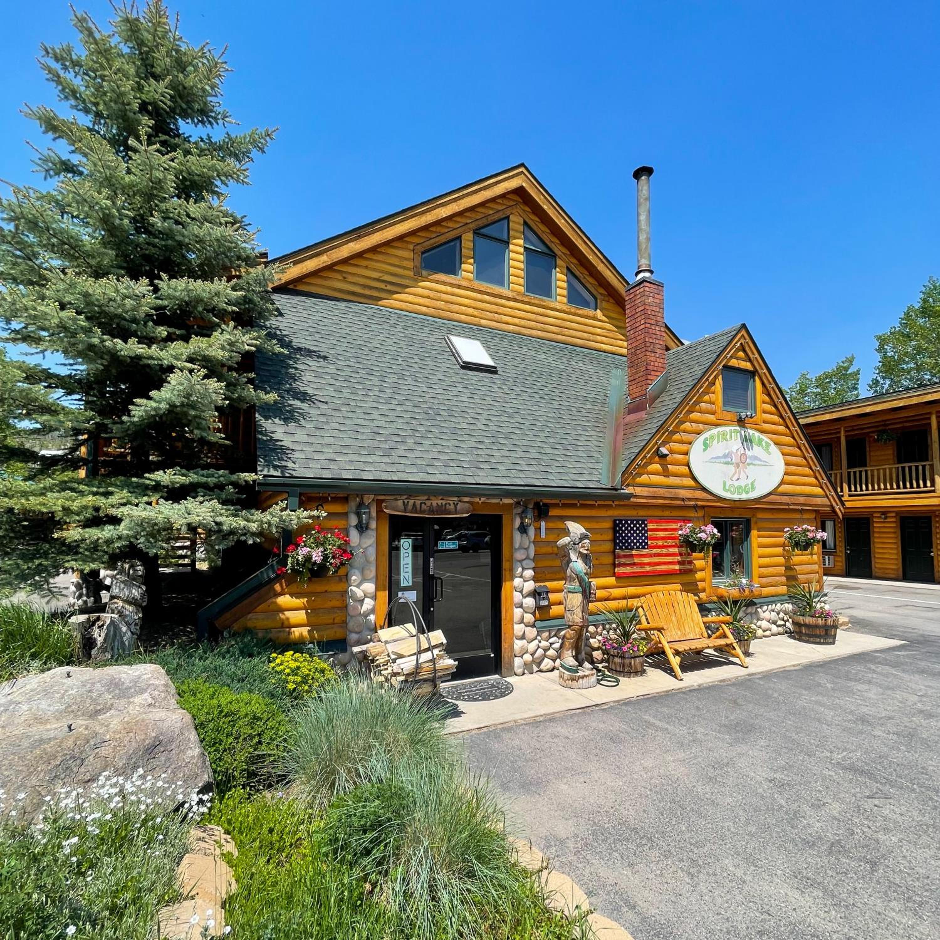 Spirit Lake Lodge - Property Image 27