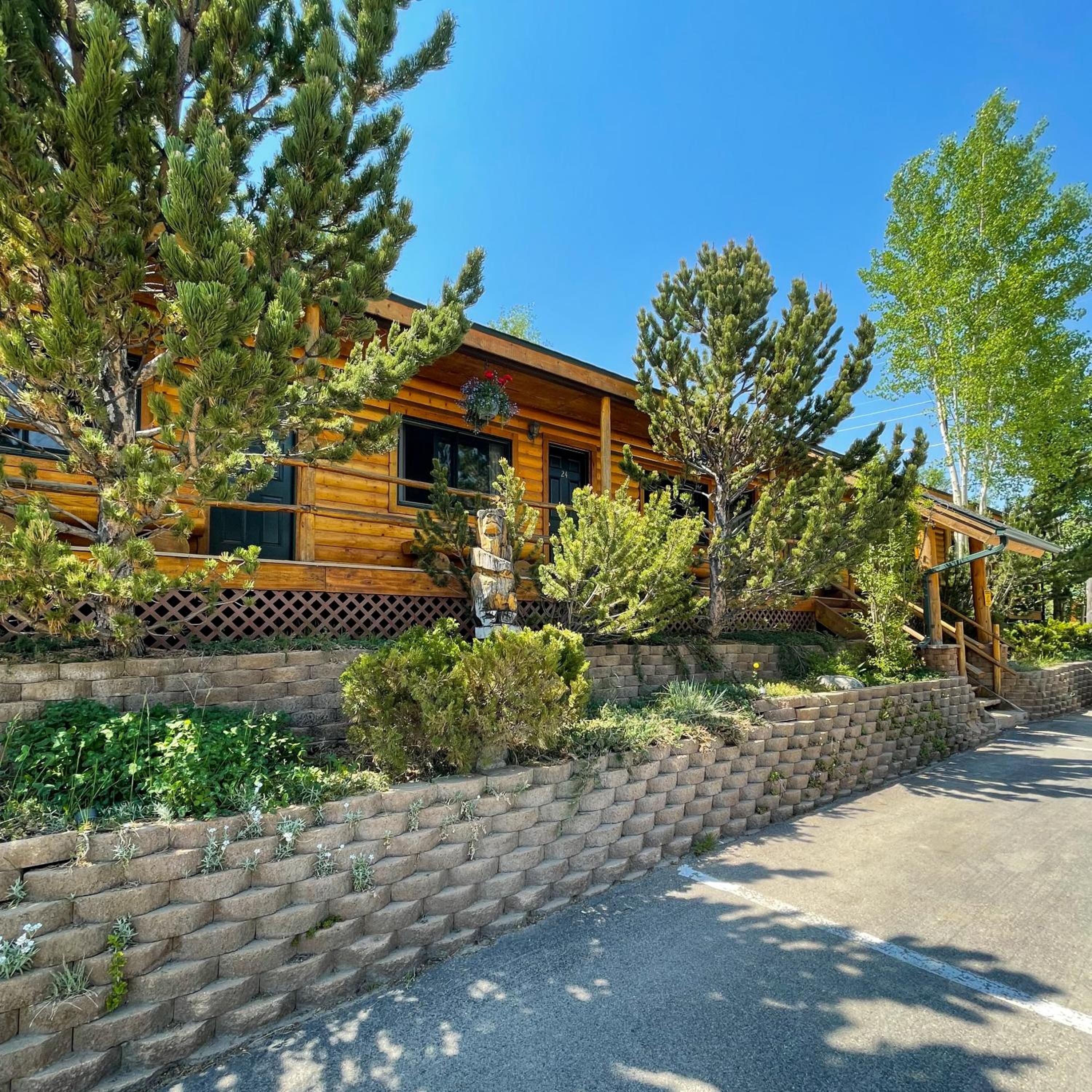 Spirit Lake Lodge - Property Image 5