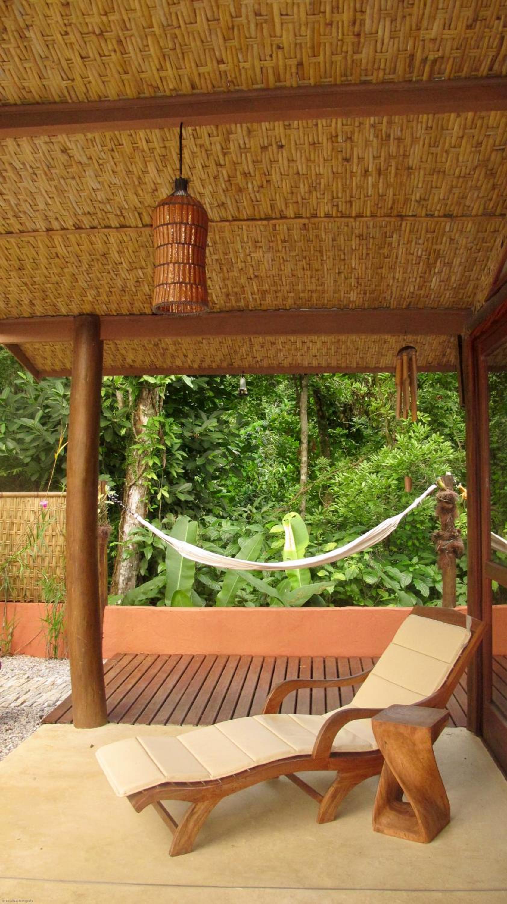 Casa com piscina a poucos minutos da praia