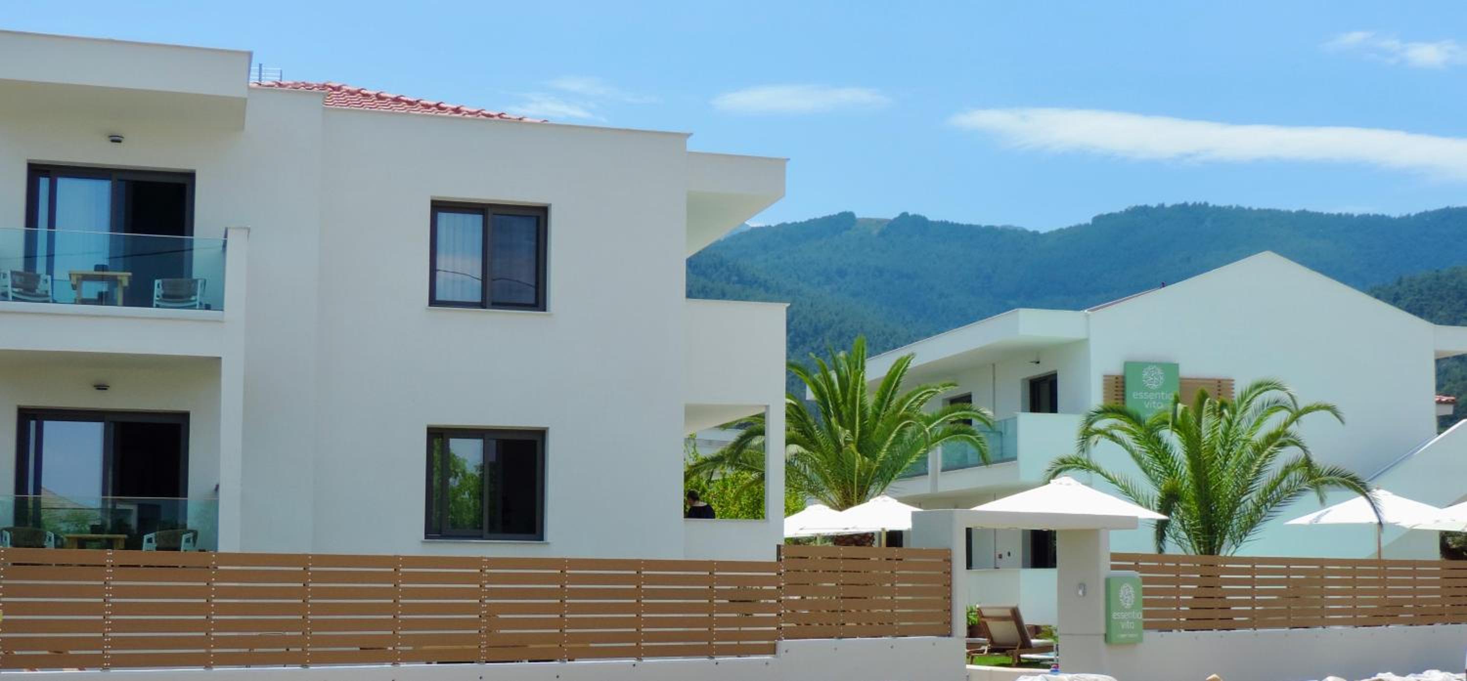 Essentia Vita Comfy Suites view 3
