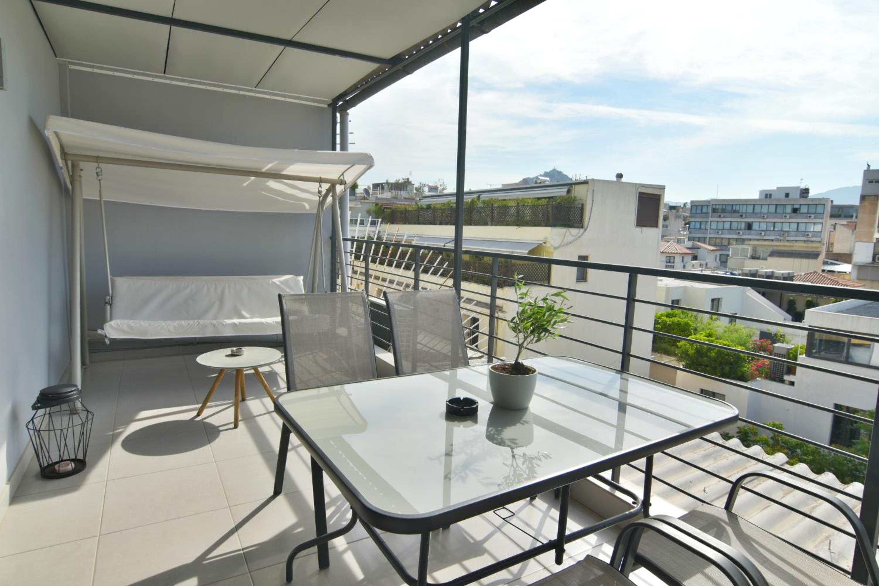 Feel Athens Studios at Monastiraki