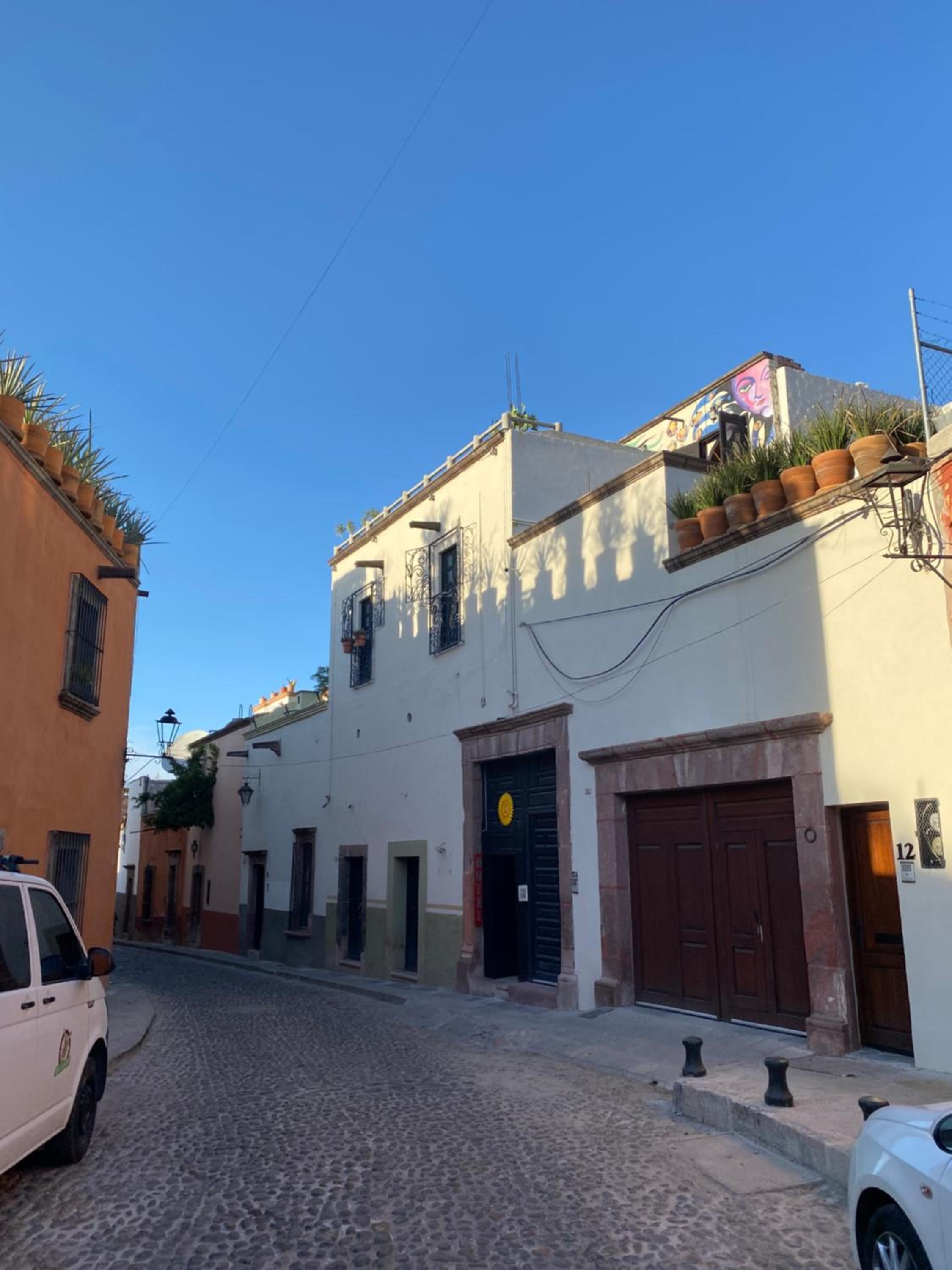 Hotel del Sol - Image 1