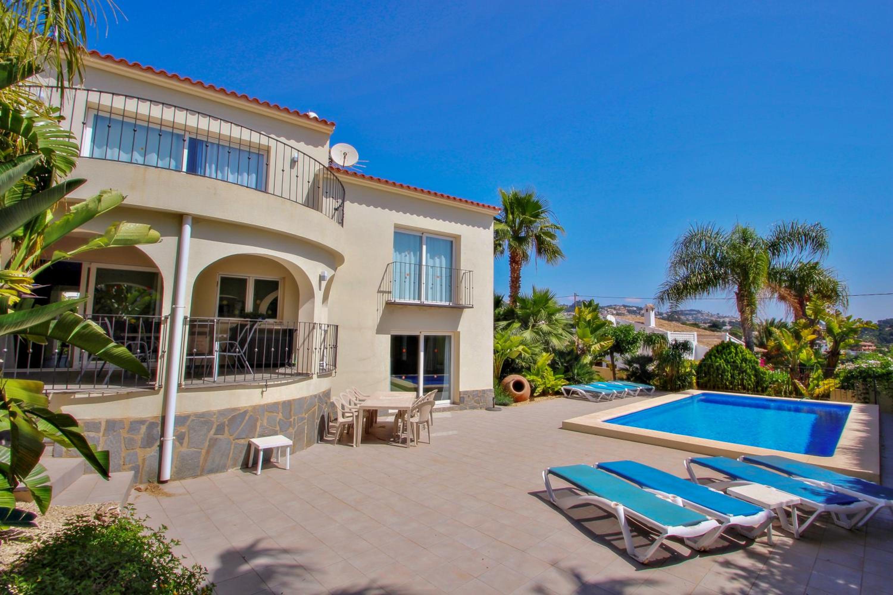 Estrella - holiday home with stunning views and private pool in Benissa view 3