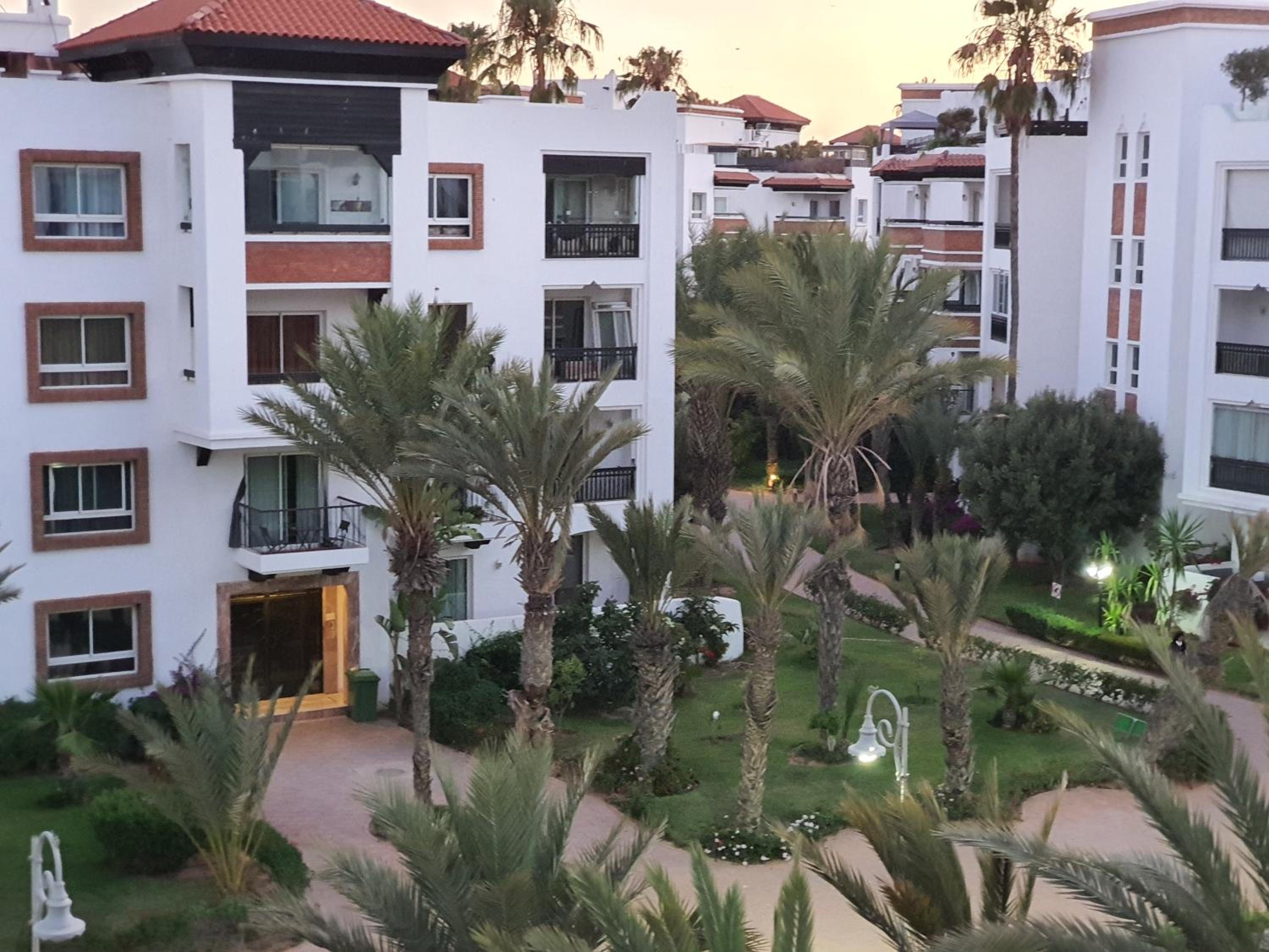 Hotel Luxe, soleil et confort vue mer pour famille - Image 1