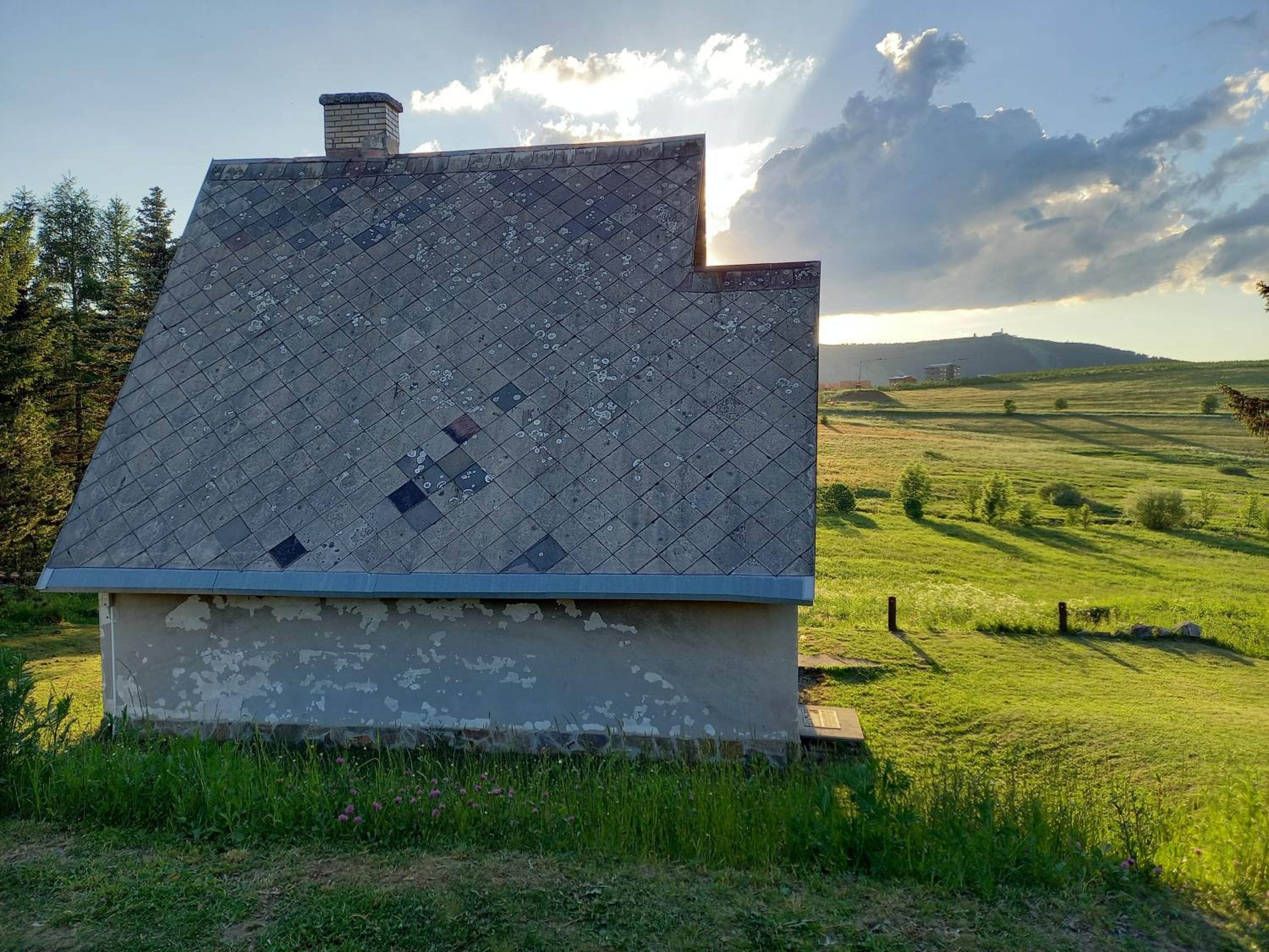 Chaloupka na vršku