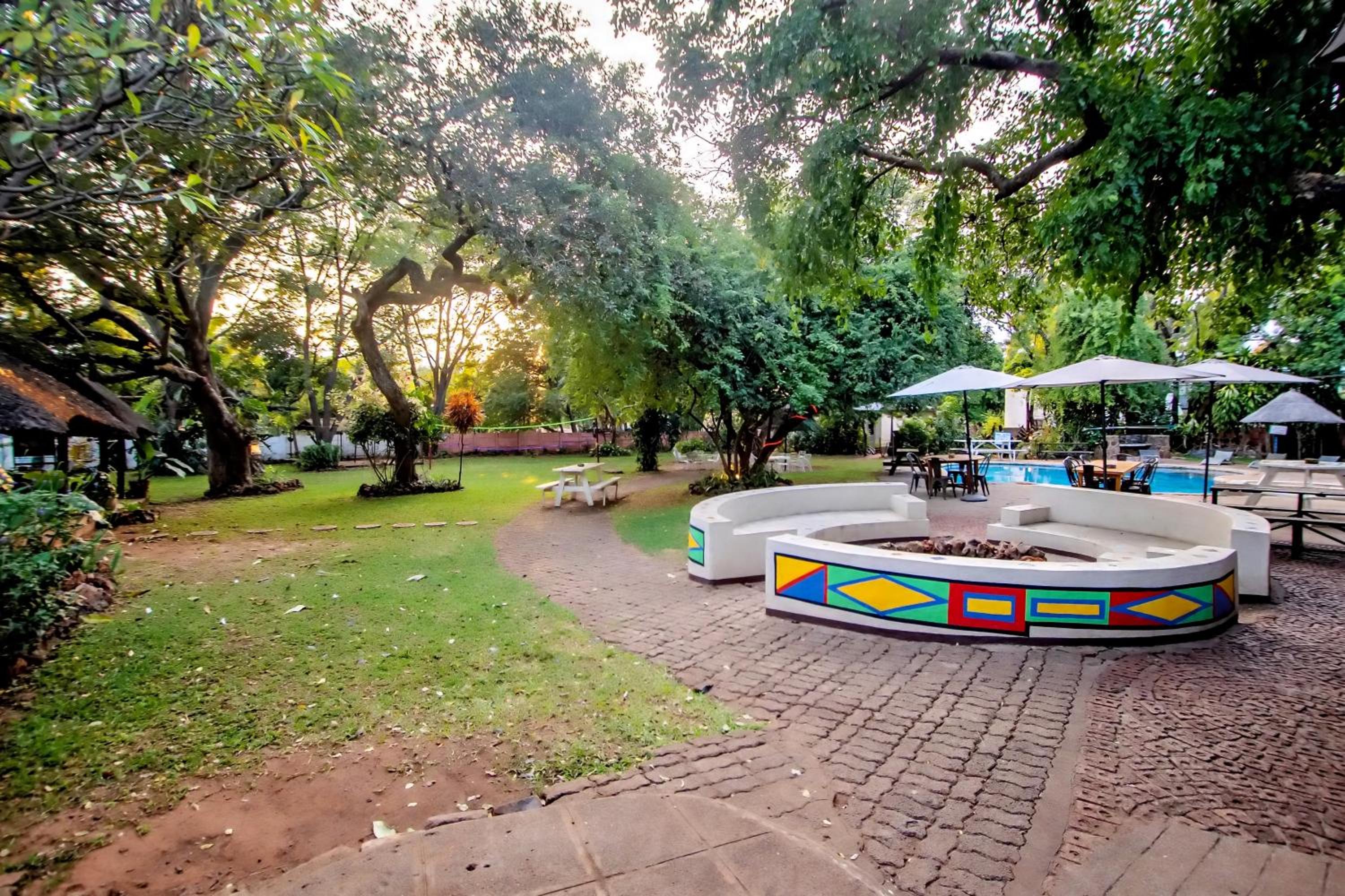 Foto 48 de 52 de Shoestrings Backpackers Lodge Vic Falls
