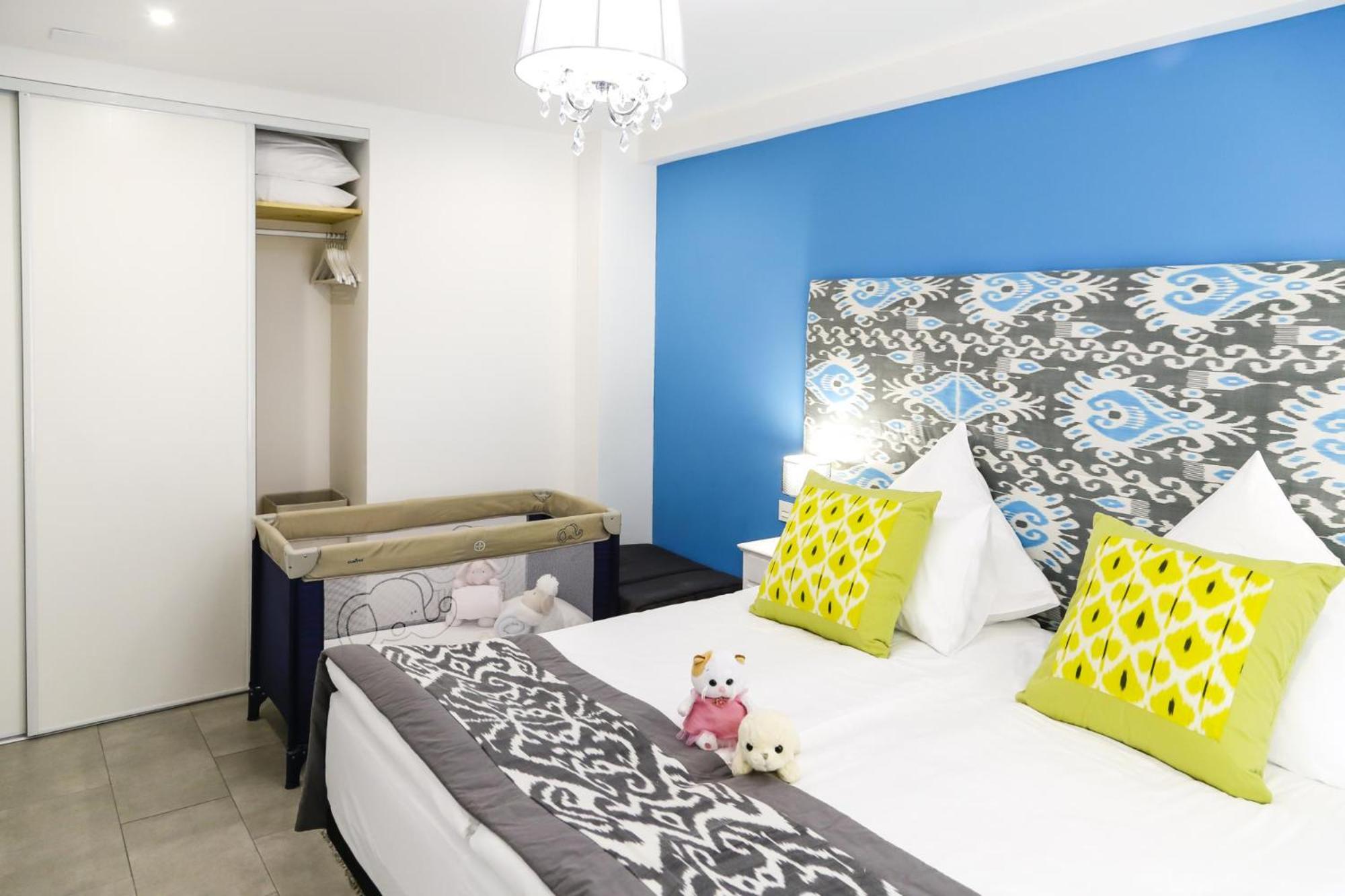 Apartamentos Sofia - Image 2