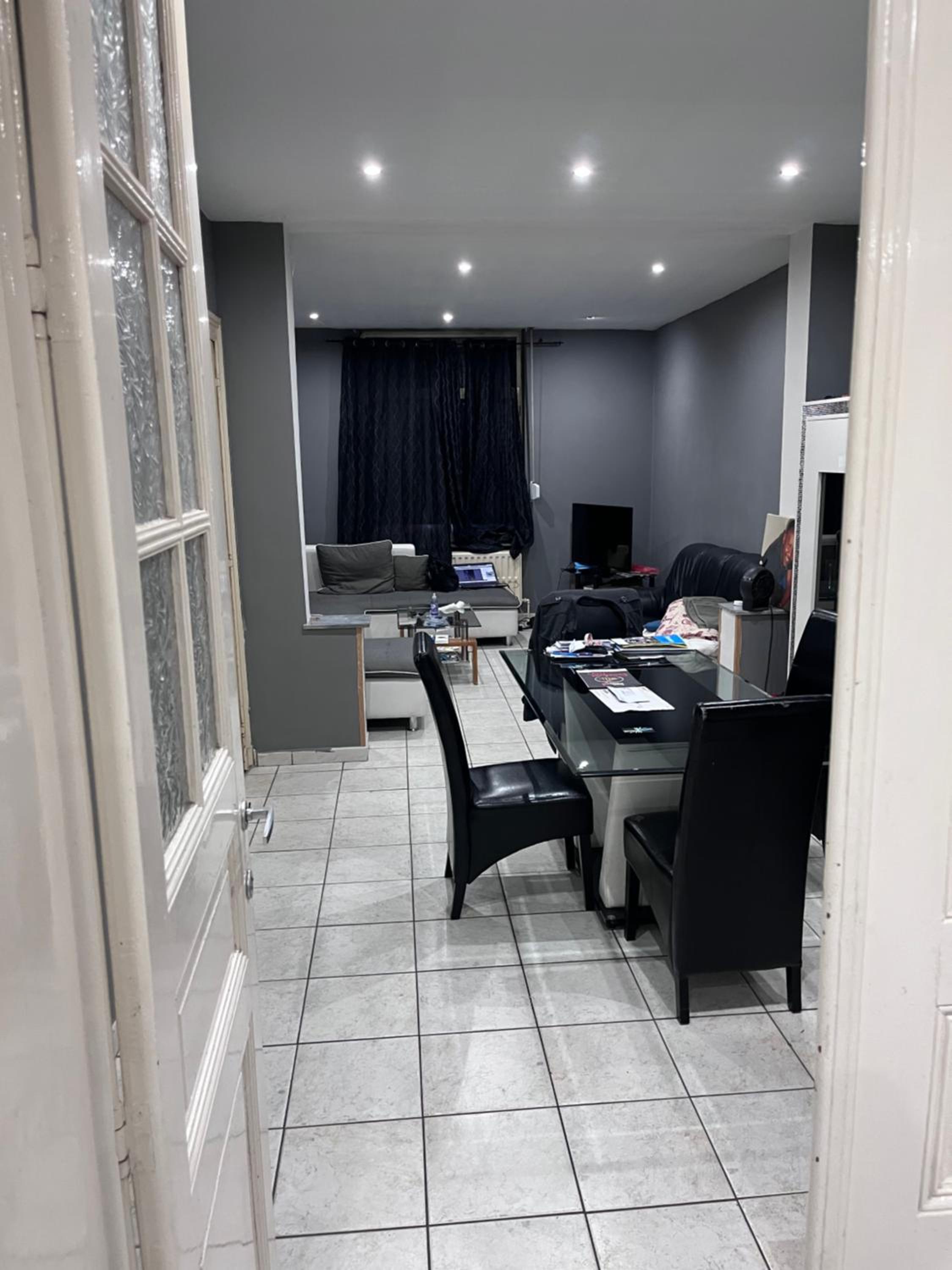 Grande maison avec plusieurs chambres à louer, photo 9