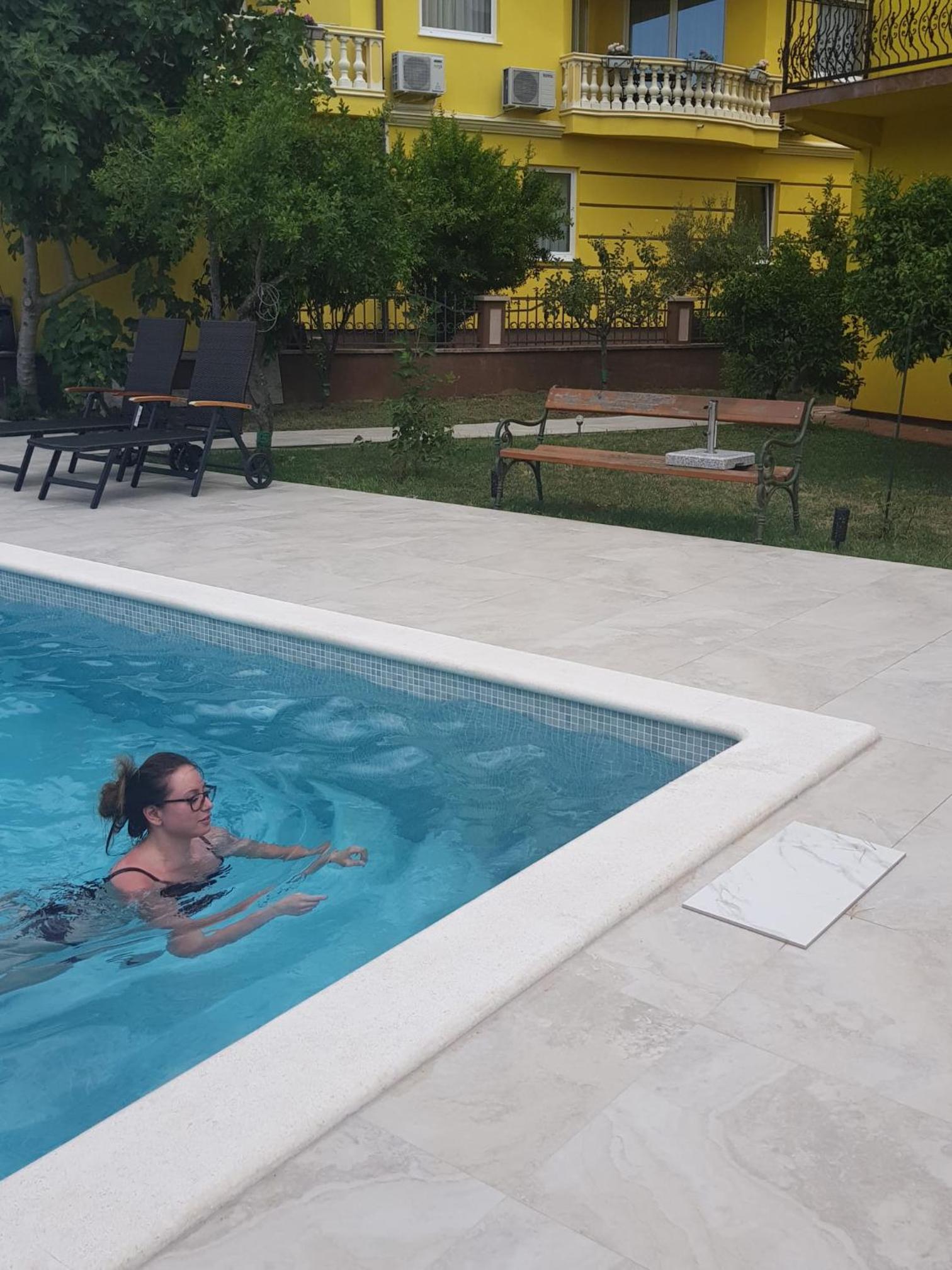 Photo 36