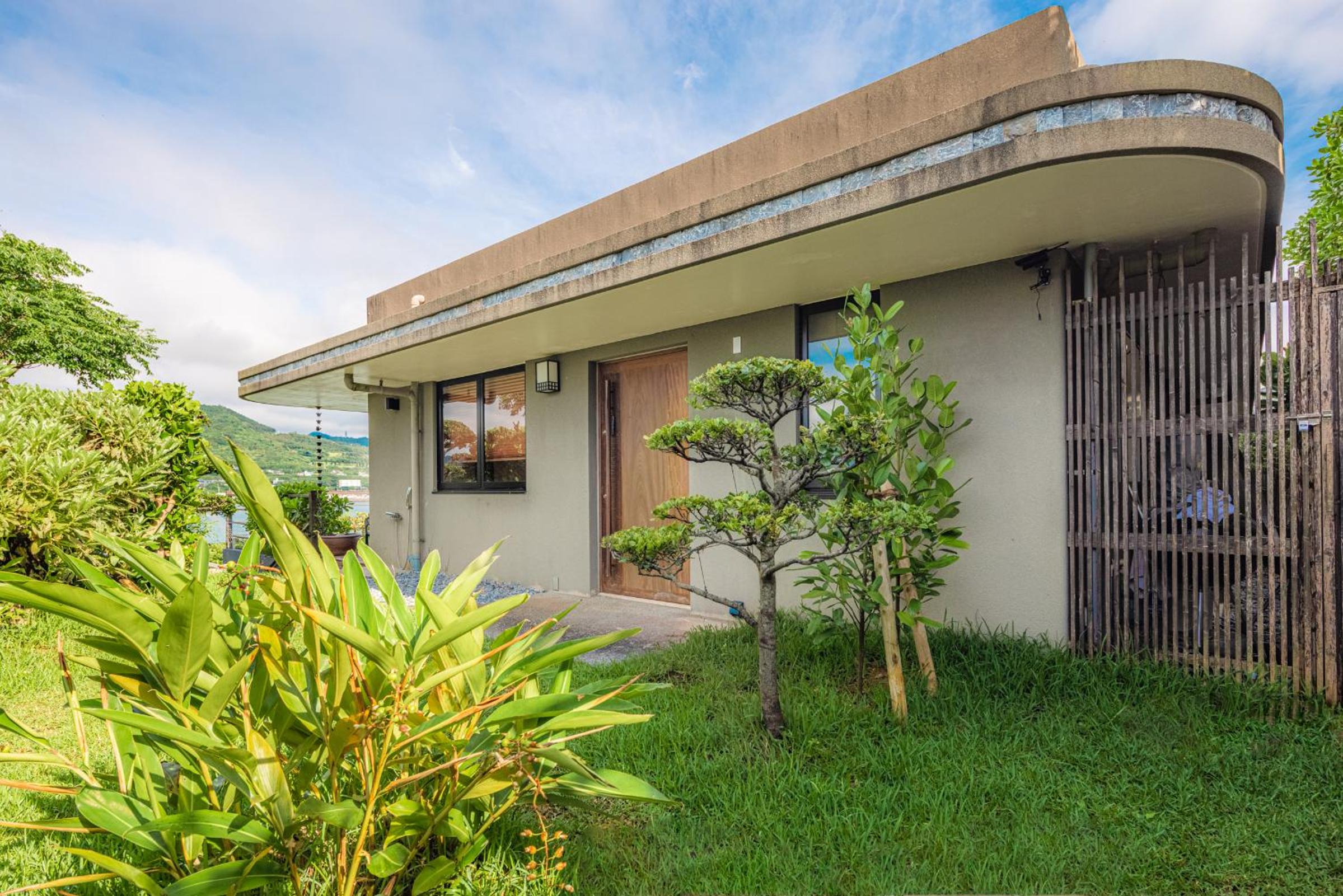 Hotel Sesoko Sansui - Image 1