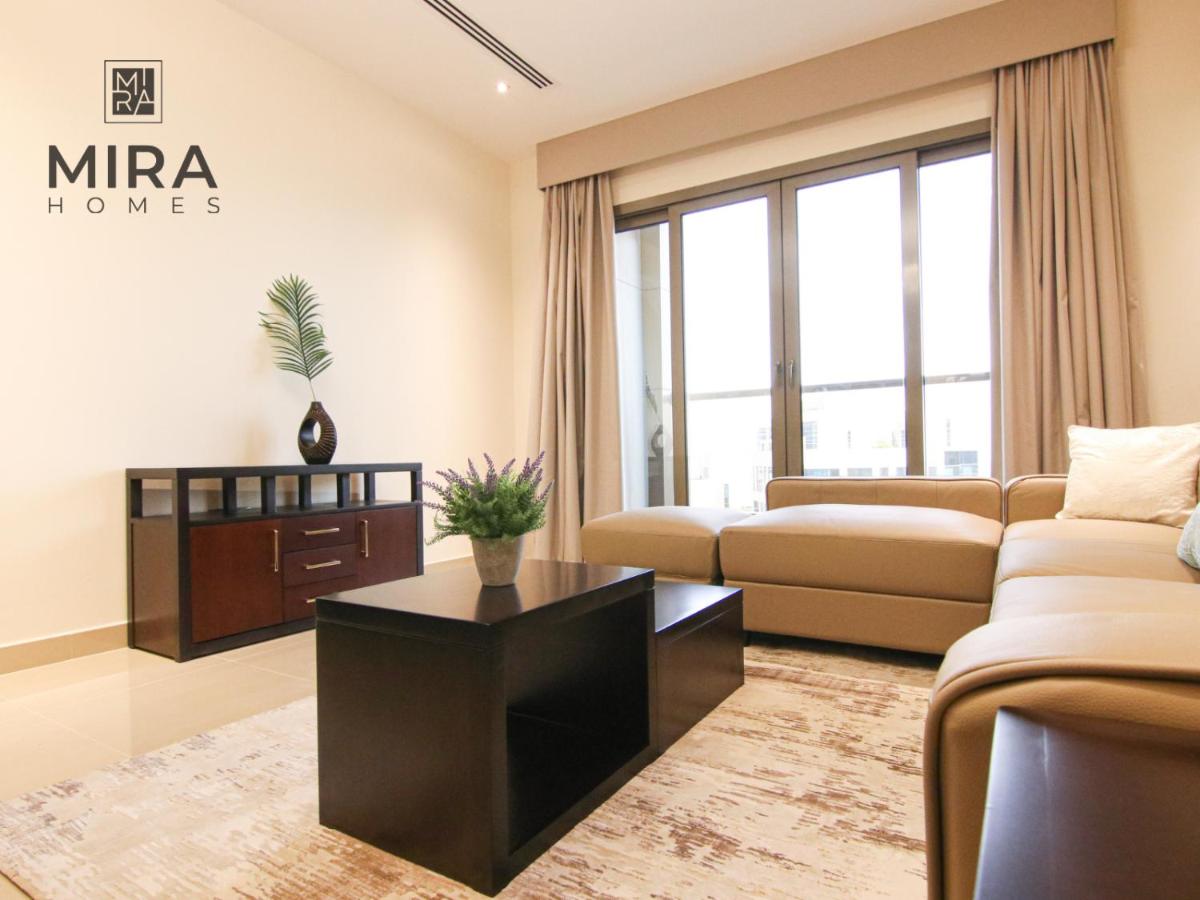 Mira Holiday Homes - Luxury 1 bedroom with Burj Khalifa View