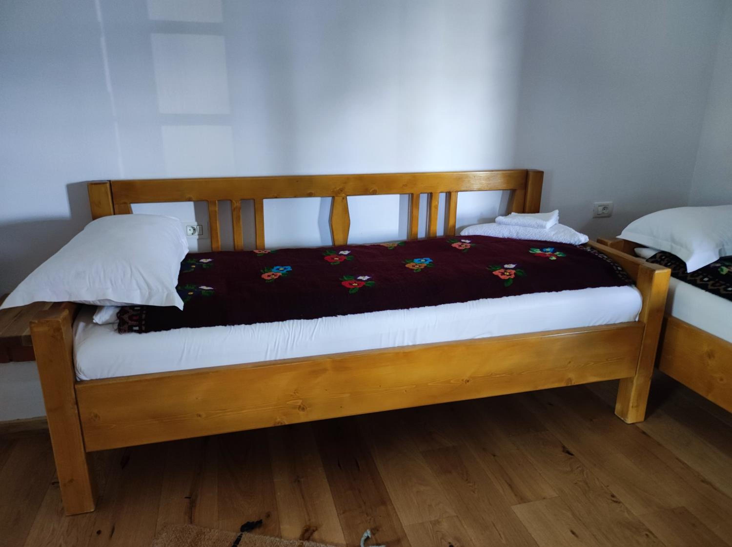 Photo 95