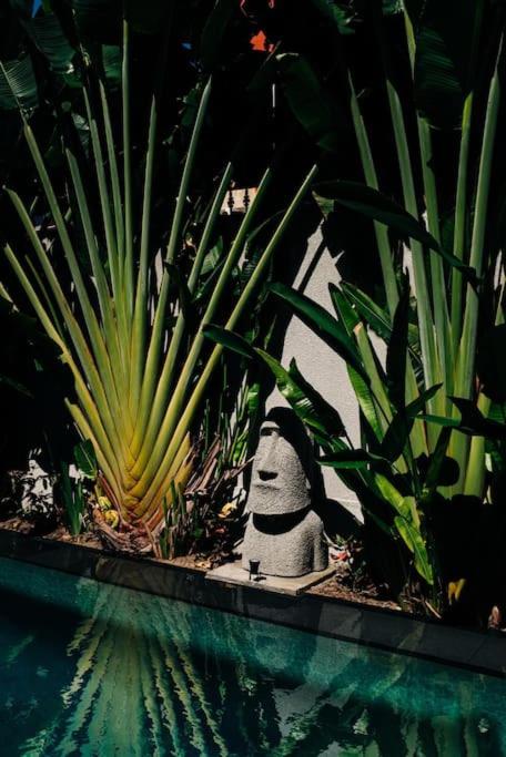 50% OFF CINTA VILLA, a luxury villa in sanur view 3
