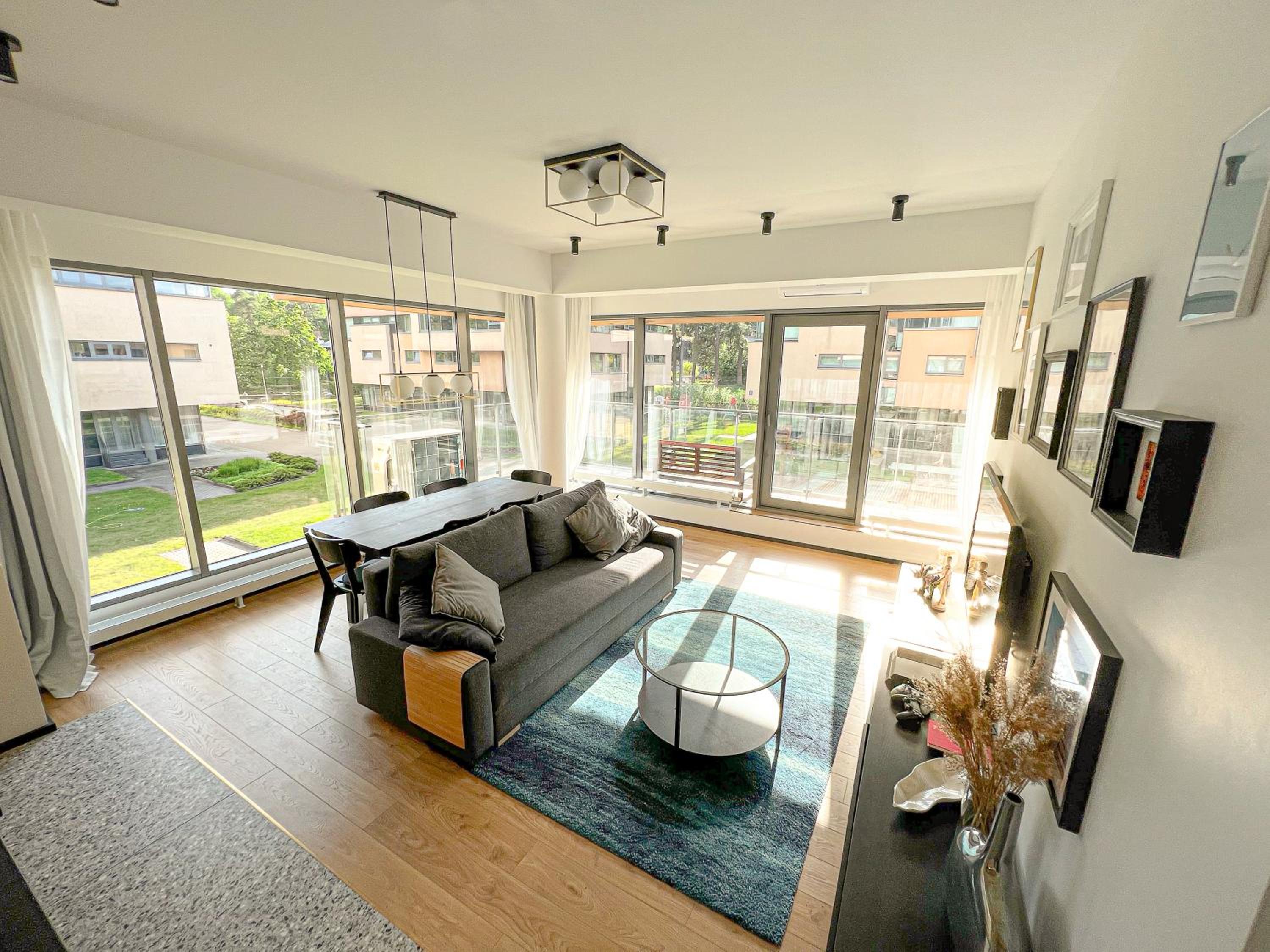 New Exclusive 2BD apartment by the sea view 2