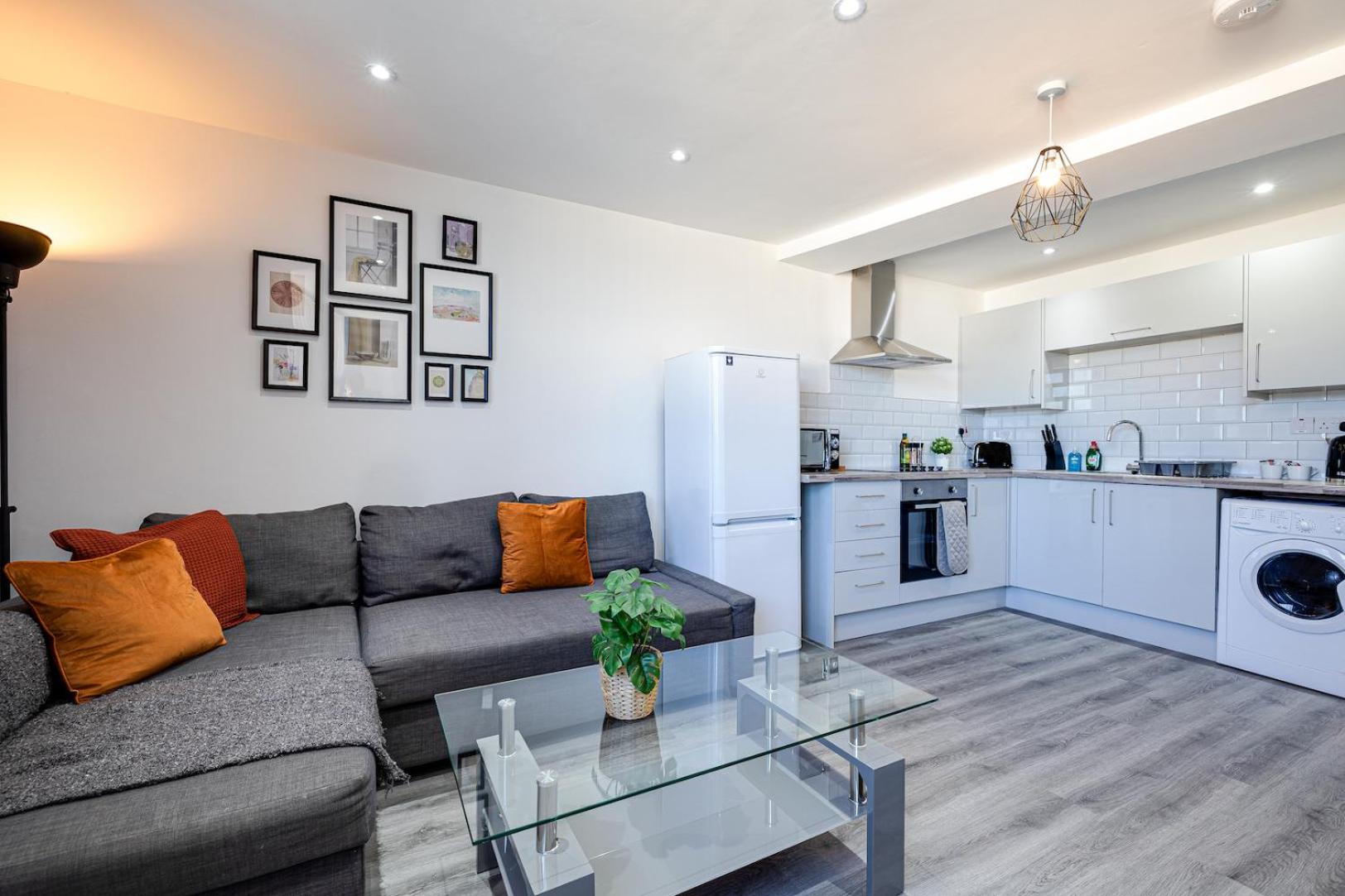 Stunning 1 bed apartment in the heart of Stockport view 5