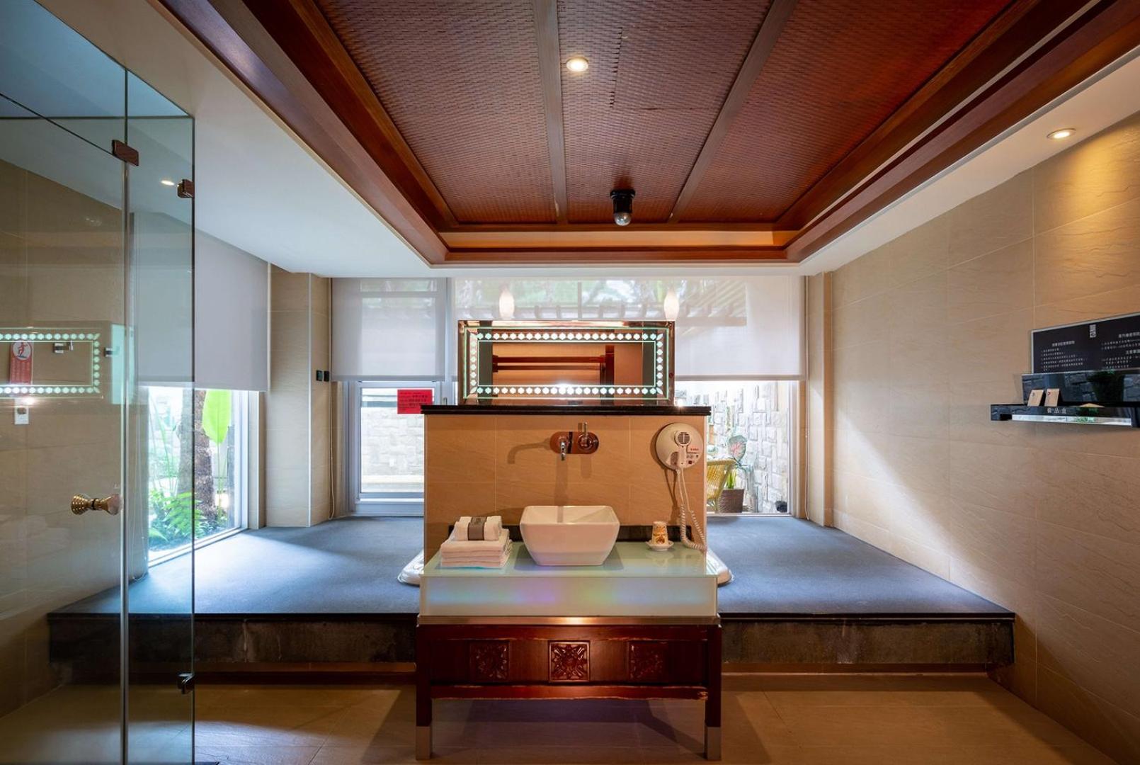 In-stone Motel