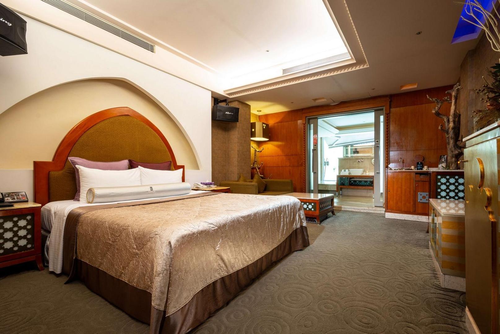 In-stone Motel