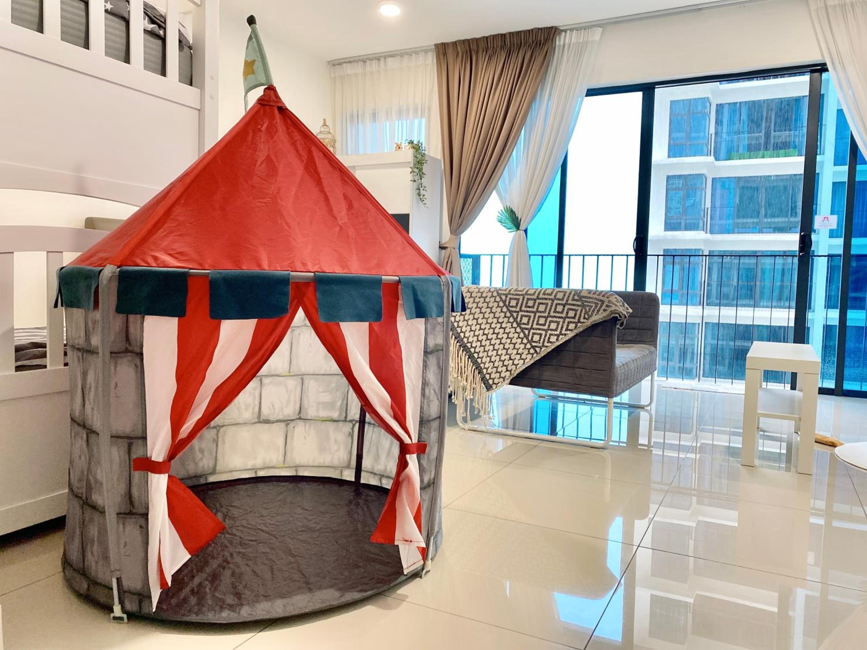 6Pax Suites Setia City Convention Trefoil Shah Alam SiS Homestay photo 6