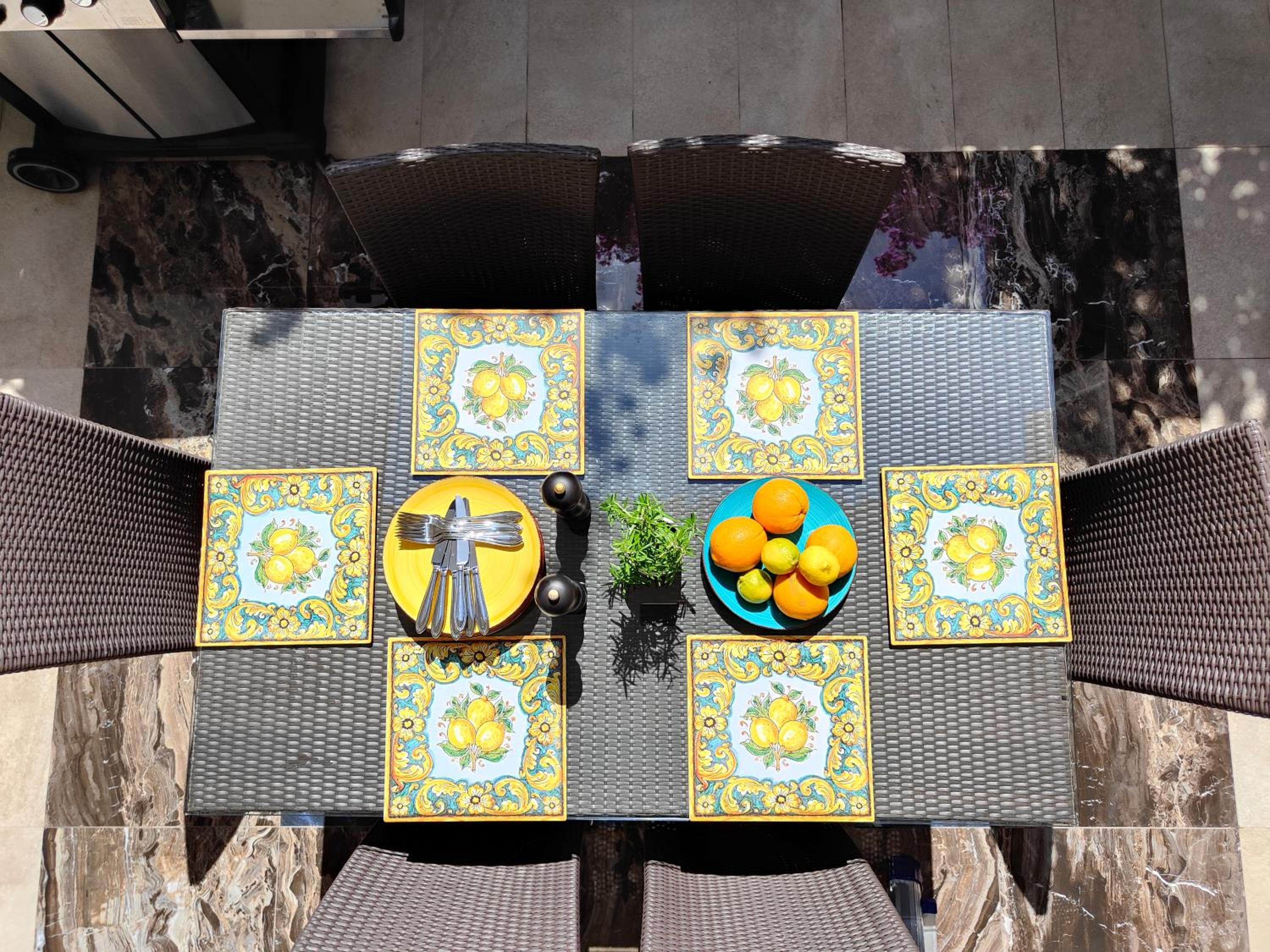 dining
