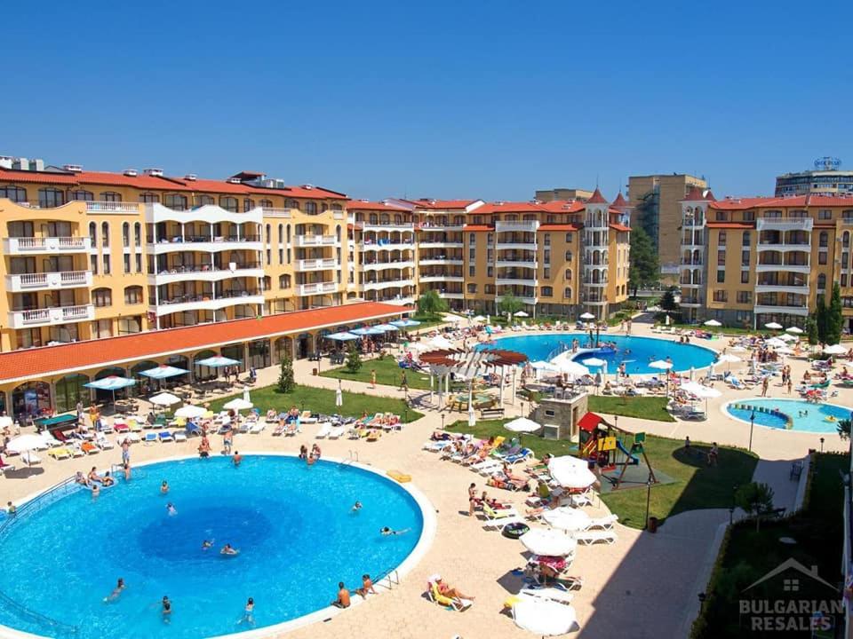 Royal Sun Premium Apartment view 4