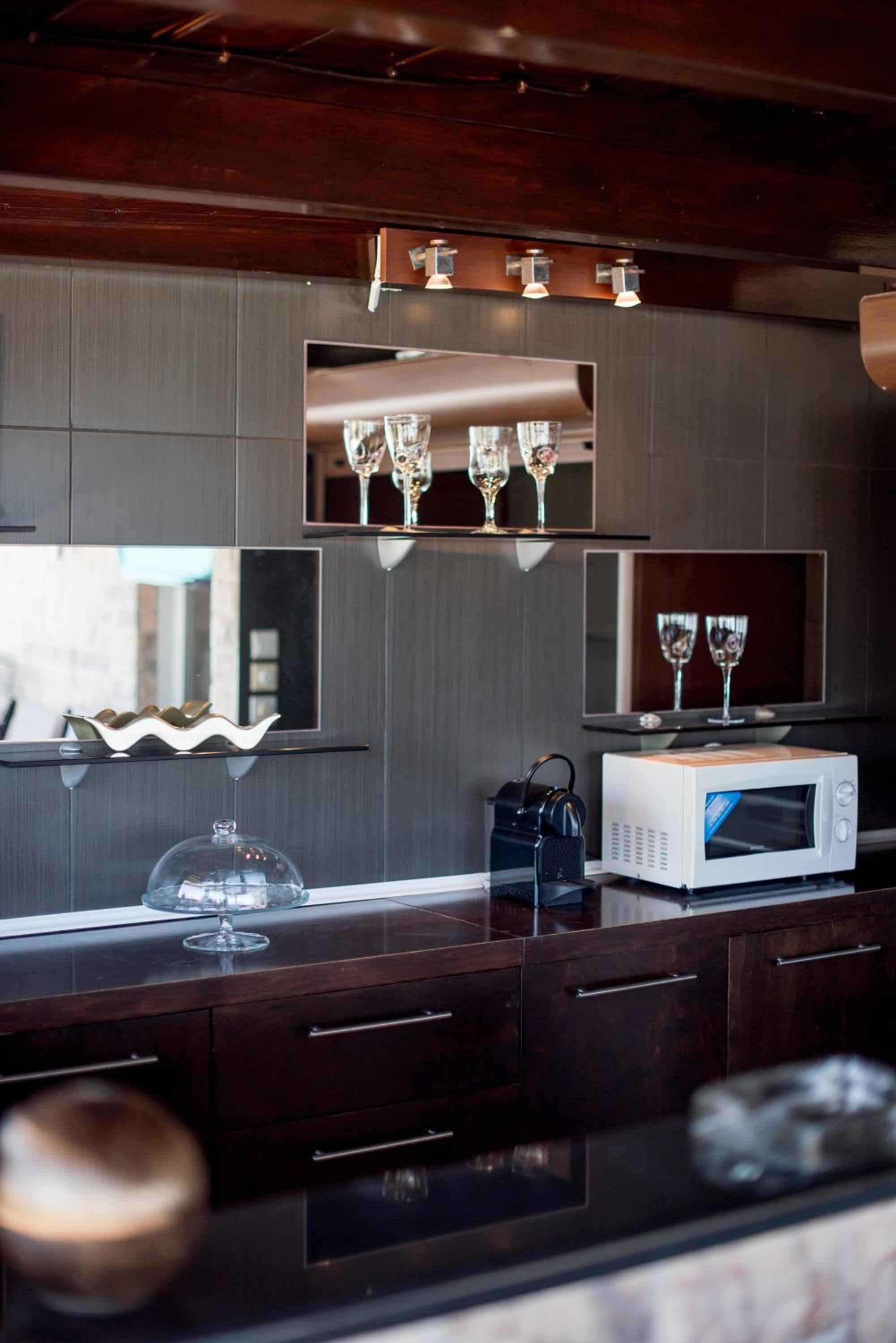 Luxury Penthouse with private pool view 5